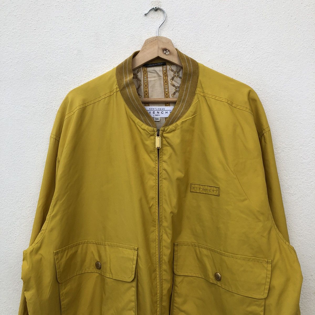 Givenchy GENTLEMAN GIVENCHY PARIS MADE IN ITALY BOMBER JACKET Size US L / EU 52-54 / 3 - 6 Thumbnail