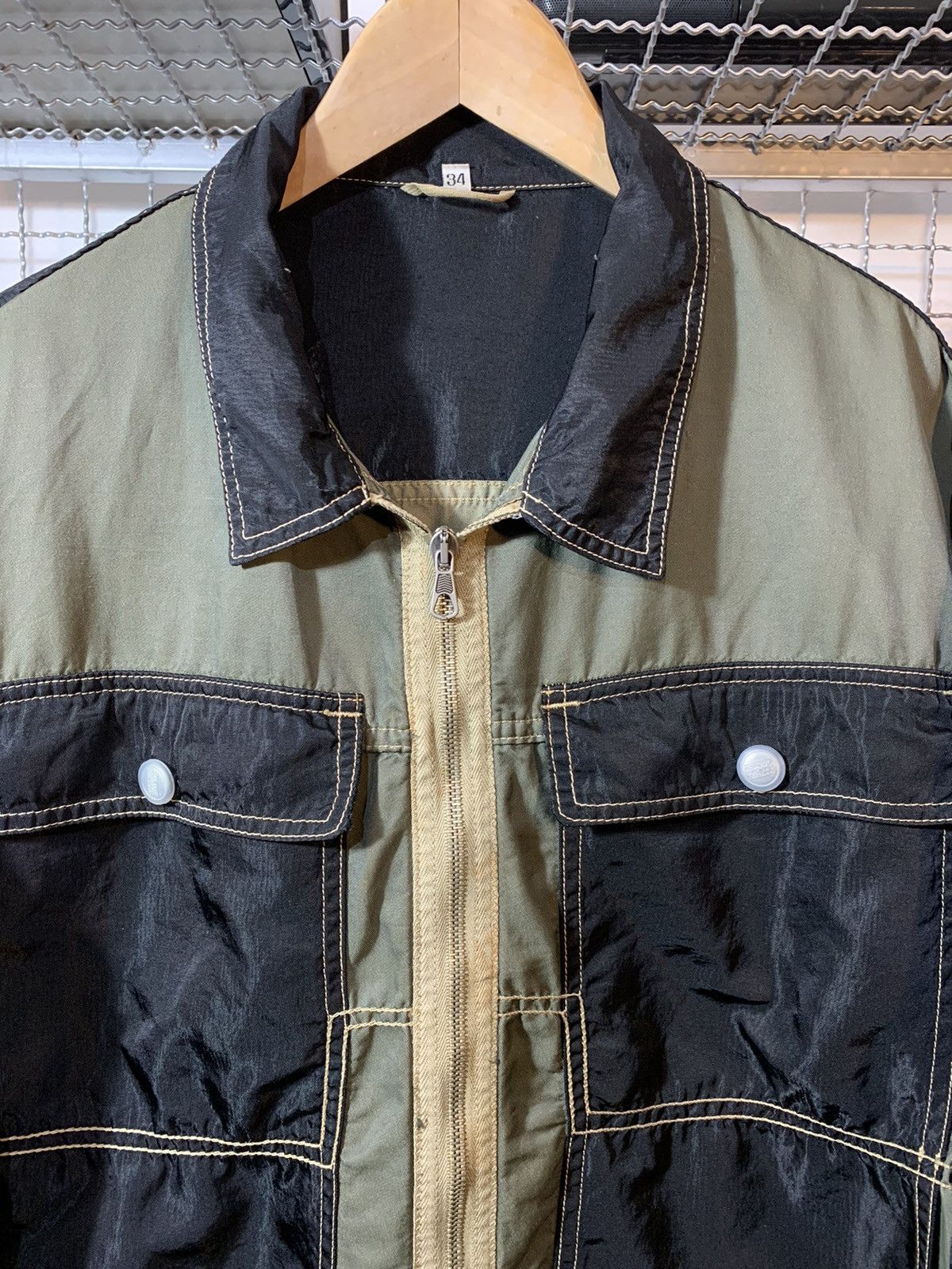 Marithe + Francois Girbaud Marithe Francois Girbaud nylon cropped jacket Size US XXS / EU 40 - 4 Thumbnail