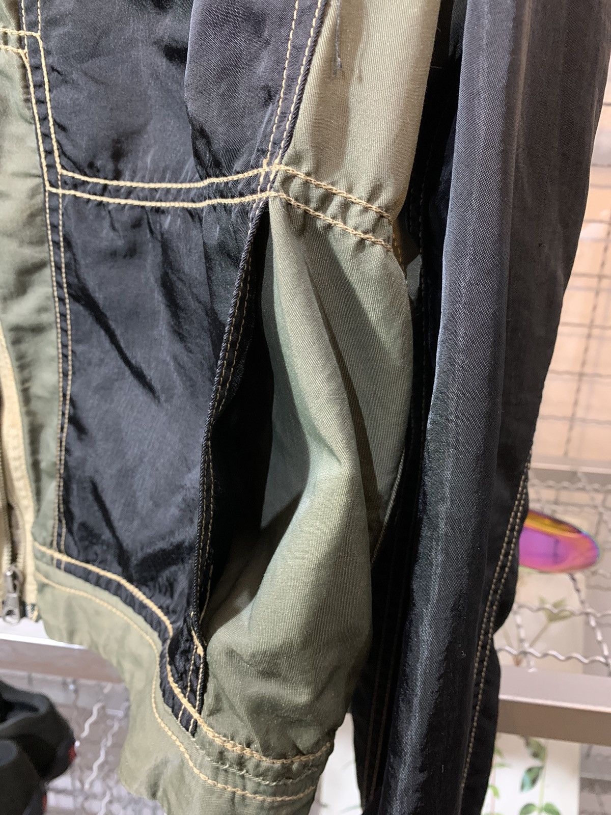 Marithe + Francois Girbaud Marithe Francois Girbaud nylon cropped jacket Size US XXS / EU 40 - 19 Thumbnail