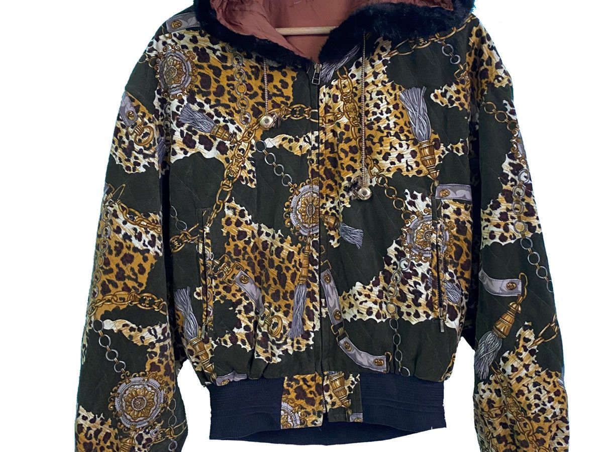 Japanese Brand DOMON ALL OVER PRINT SHOULDER PADING BOMBER JACKET Size US L / EU 52-54 / 3 - 3 Thumbnail