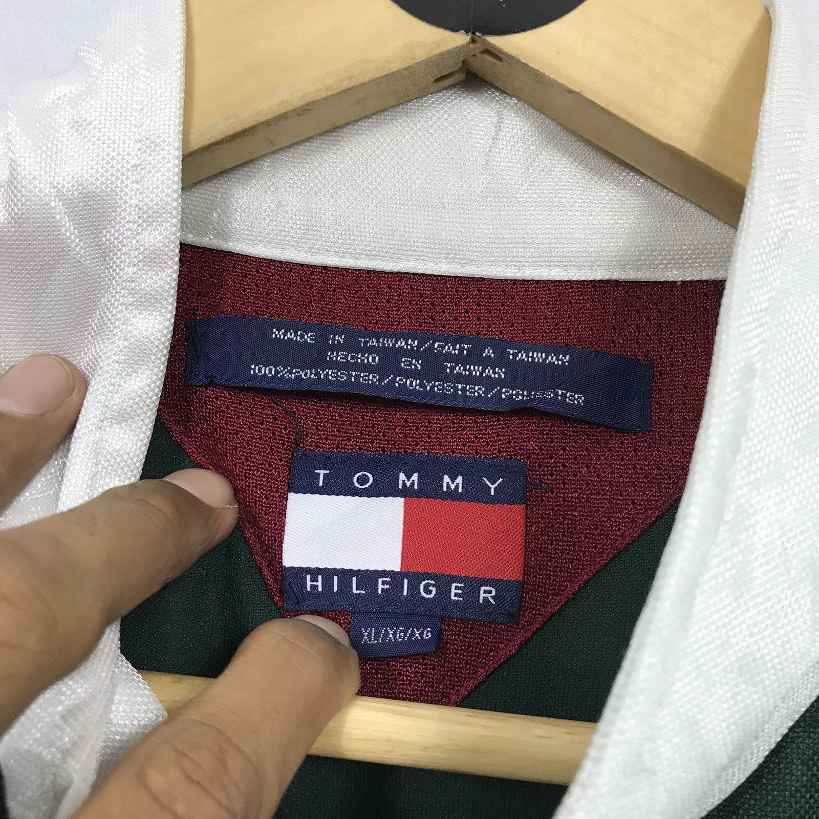 Tommy Hilfiger 🔊🔥FINAL DROP🔥90s Tommy Hilfiger Embroidery Jersey Size US XL / EU 56 / 4 - 8 Thumbnail