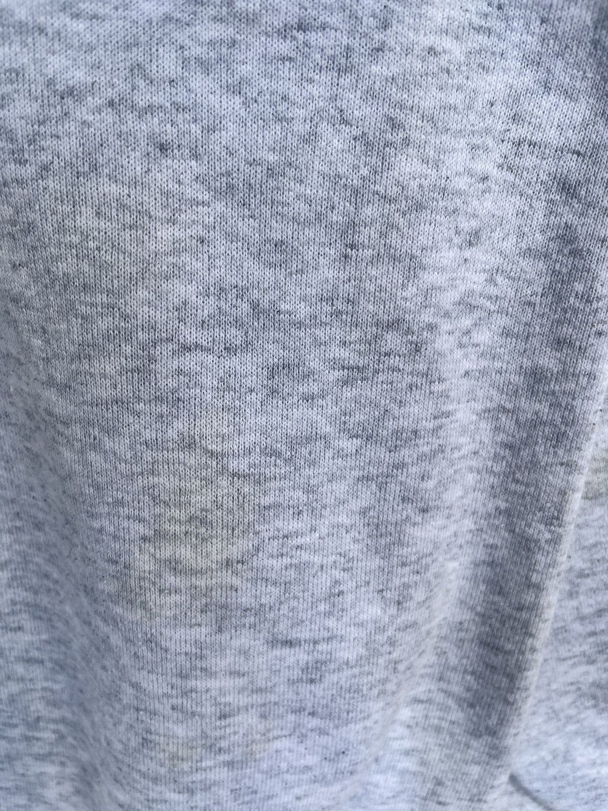Fruit Of The Loom Vintage 1986 Les Miserable Sweatshirt Size US XL / EU 56 / 4 - 5 Thumbnail