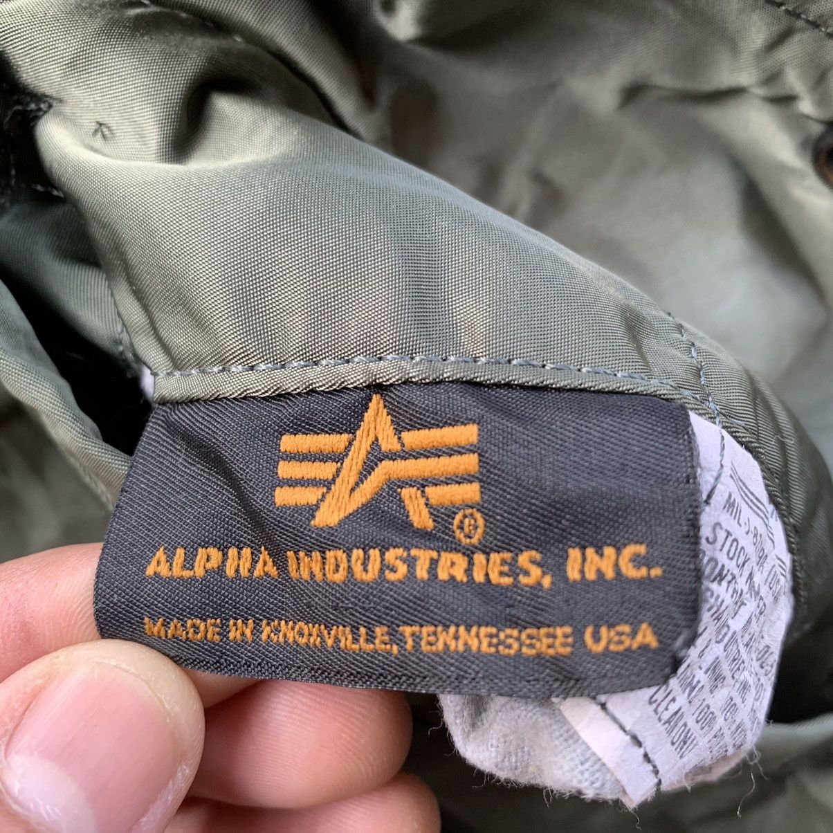 Alpha Industries Alpha Industries reversible vintage bomber military style Size US L / EU 52-54 / 3 - 13 Thumbnail