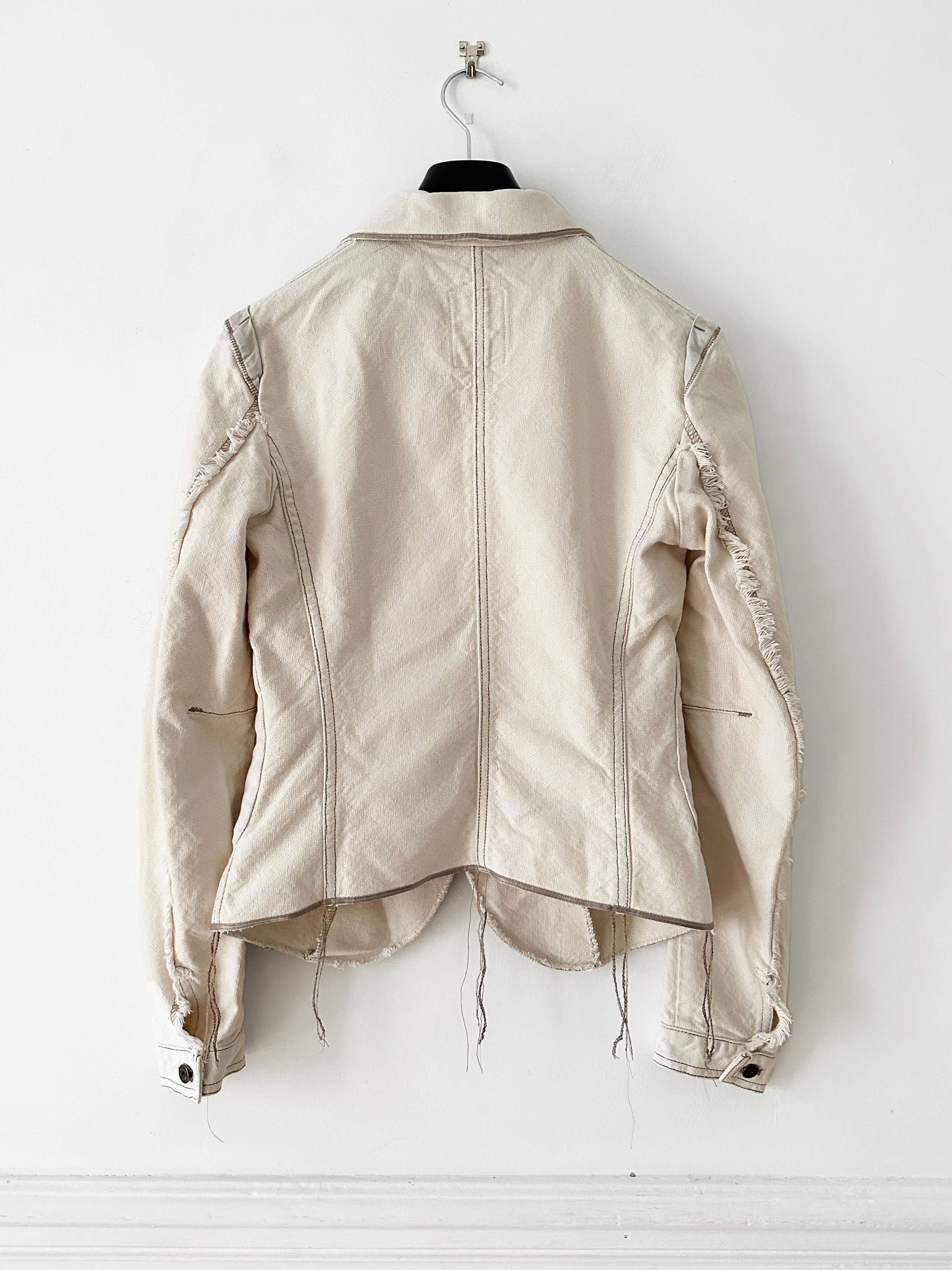 Marithe + Francois Girbaud Marithe + Francois Girbaud white canvas distressed blazer Size M / US 6-8 / IT 42-44 - 2 Thumbnail