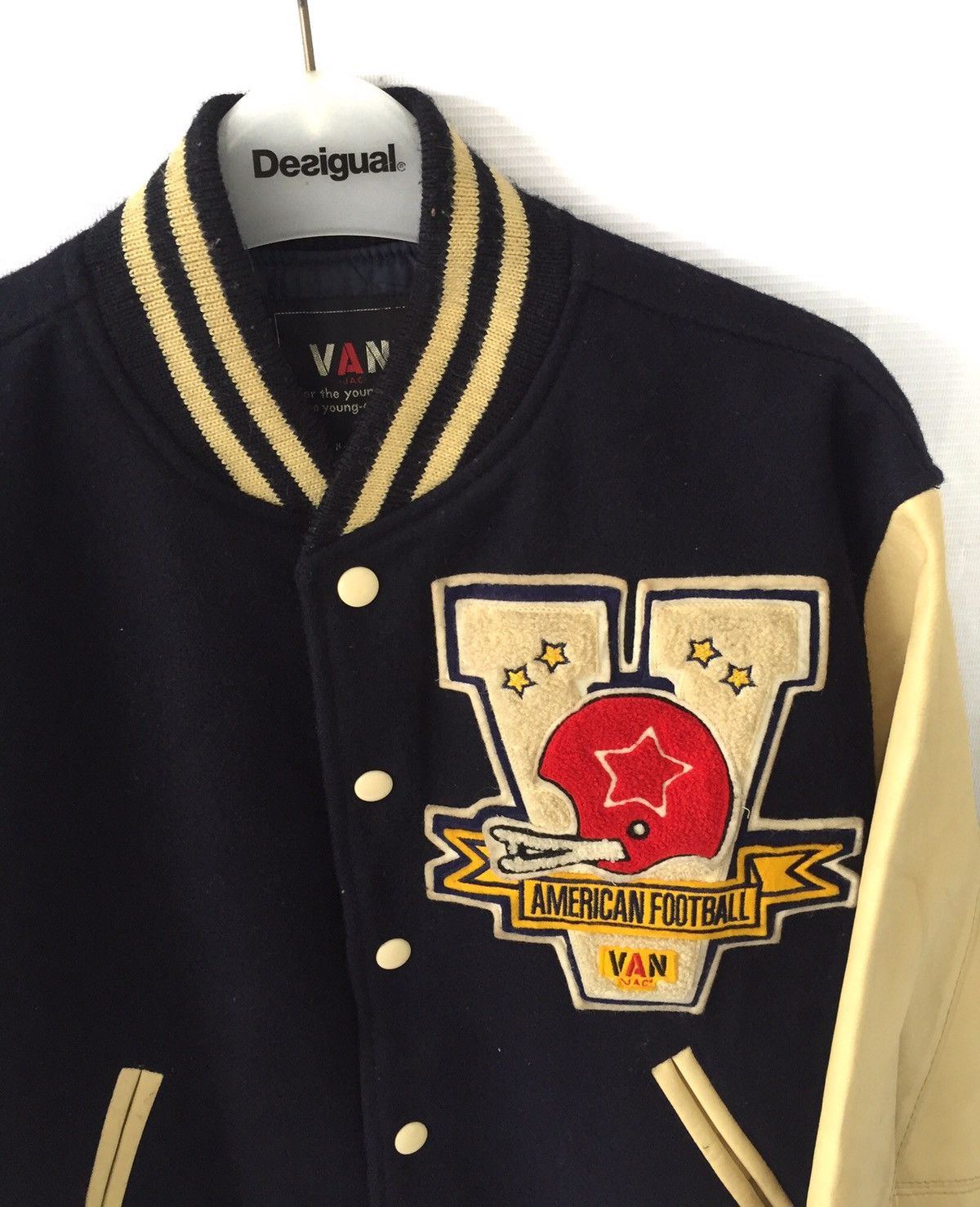 Japanese Brand Vintage Van Jacket American Football Varsity Jacket Size US S / EU 44-46 / 1 - 4 Thumbnail