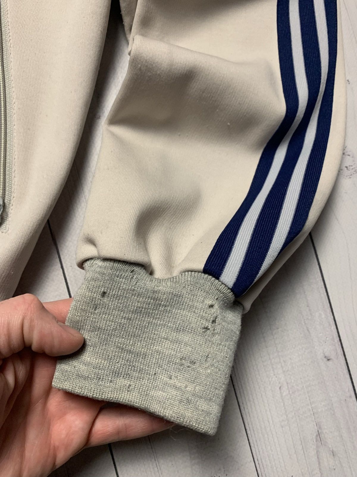 Adidas × Vintage Vintage adidas track jacket size XL logo Size US XL / EU 56 / 4 - 5 Thumbnail