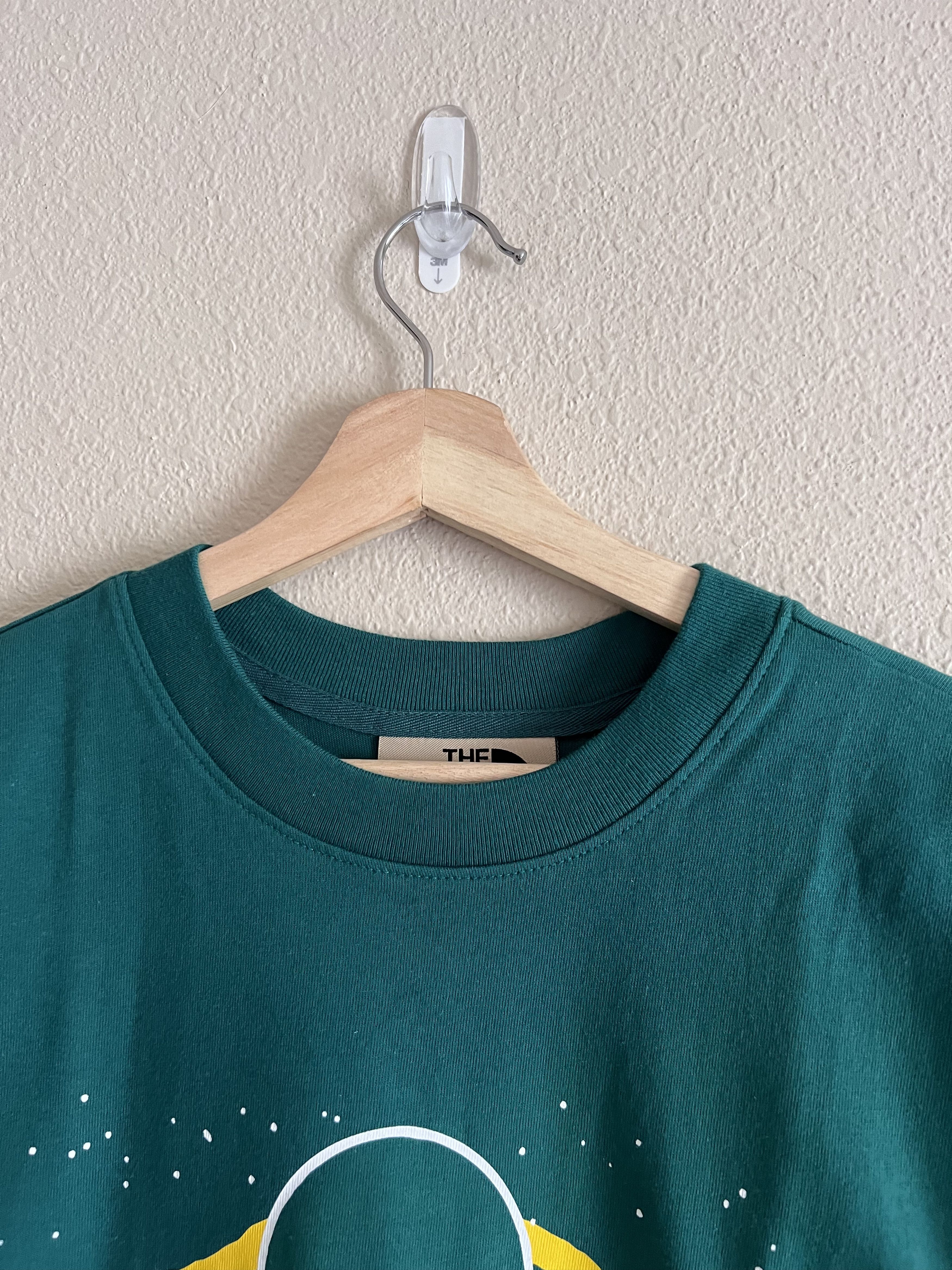 Online Ceramics × The North Face Online Ceramics The North Face Star Person Tee Size US S / EU 44-46 / 1 - 2 Thumbnail