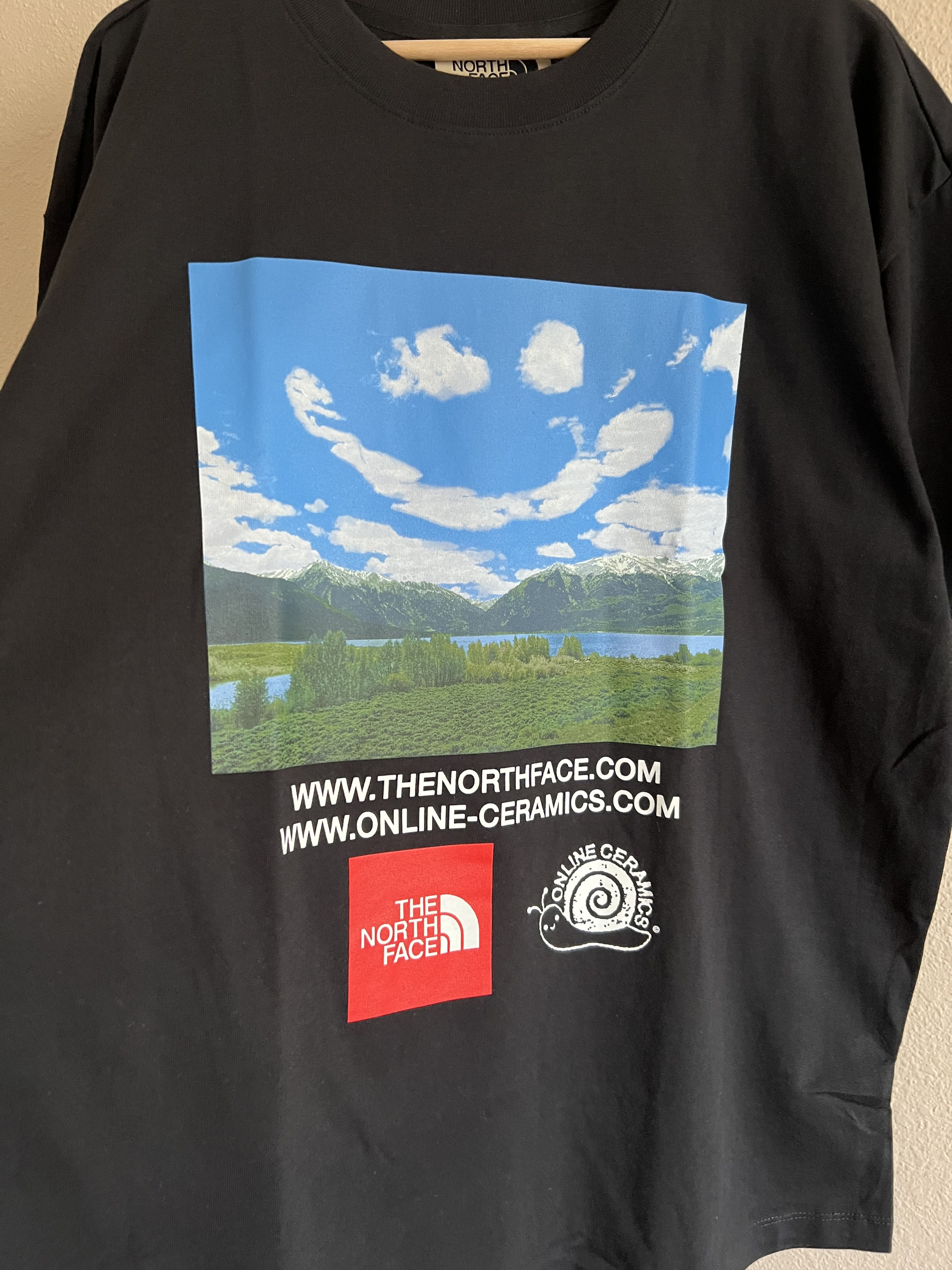 Online Ceramics × The North Face Online Ceramics The North Face Sky Smile Tee Size US S / EU 44-46 / 1 - 3 Thumbnail