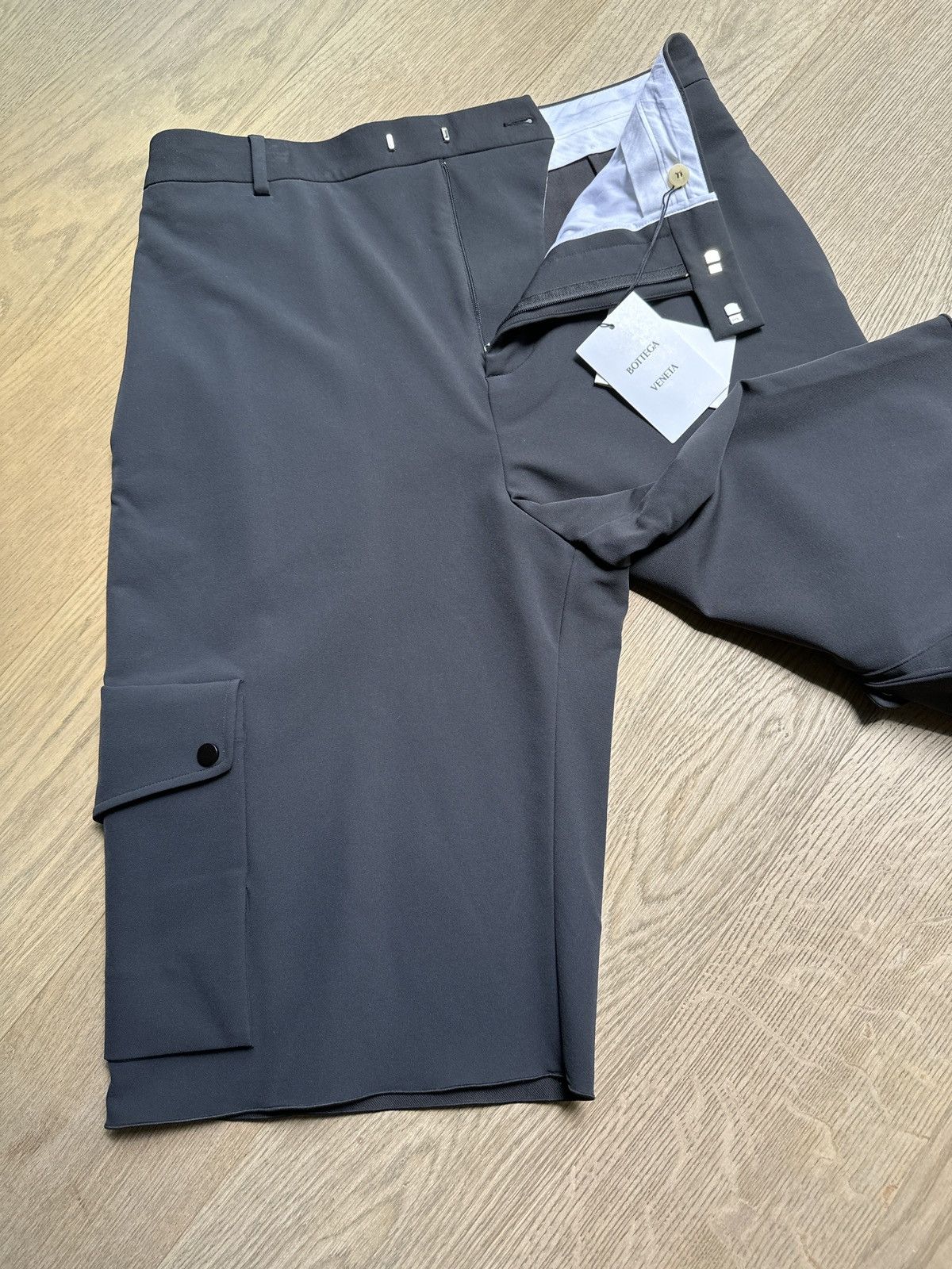 Bottega Veneta New with Tag, Cargo Short Size US 34 / EU 50 - 4 Thumbnail