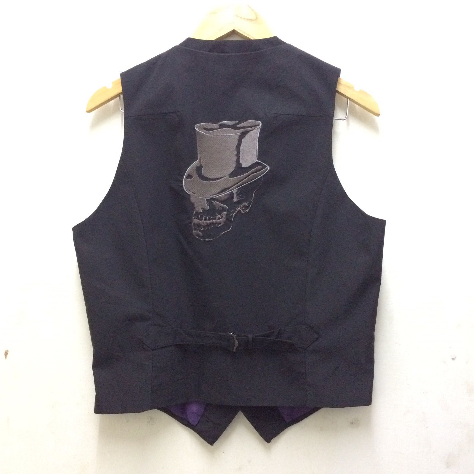 Embroided Skull Design