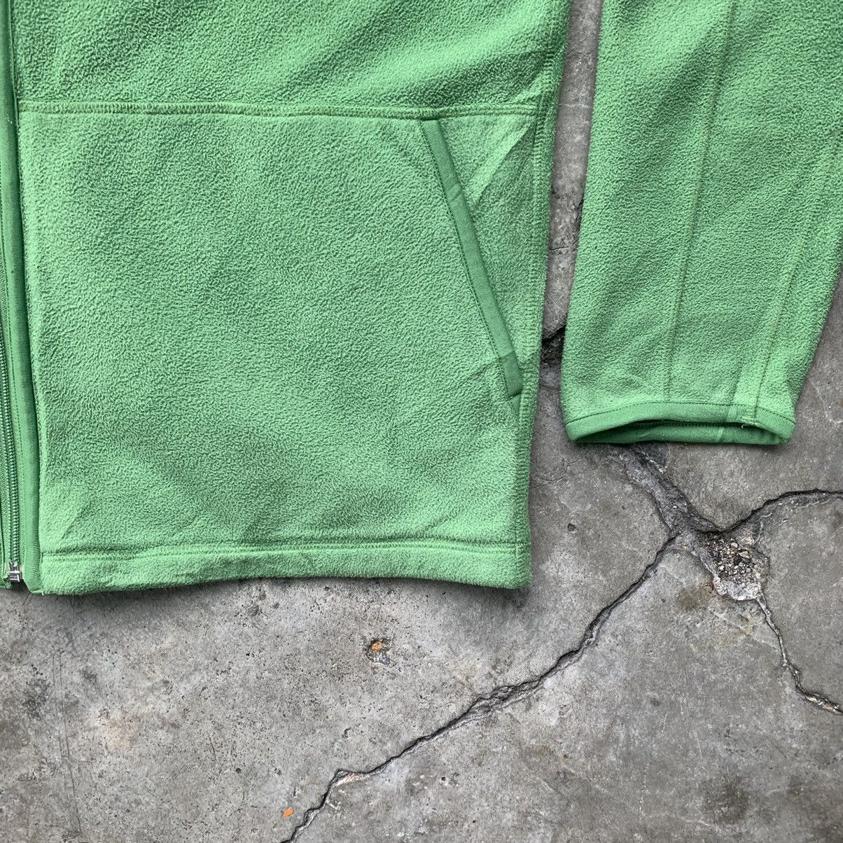 Japanese Brand × Uniqlo Uniqlo light jacket reversible fleece zipper Size US XL / EU 56 / 4 - 7 Thumbnail