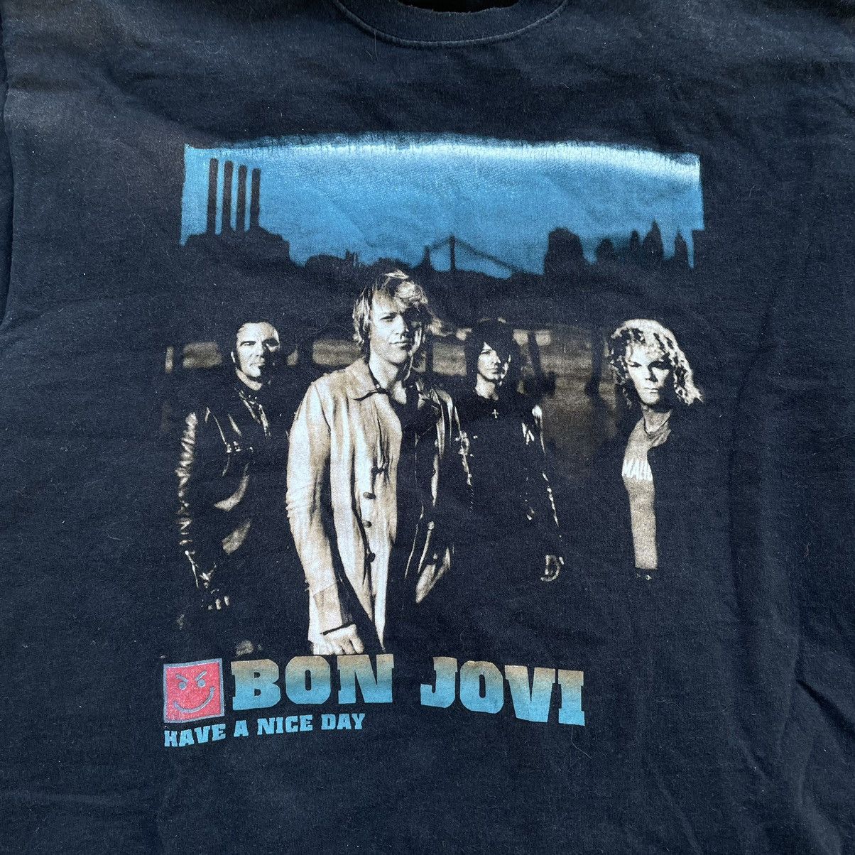 Vintage Vintage Y2K Tee Bon Jovi Face Band Rock M Size US M / EU 48-50 / 2 - 4 Thumbnail