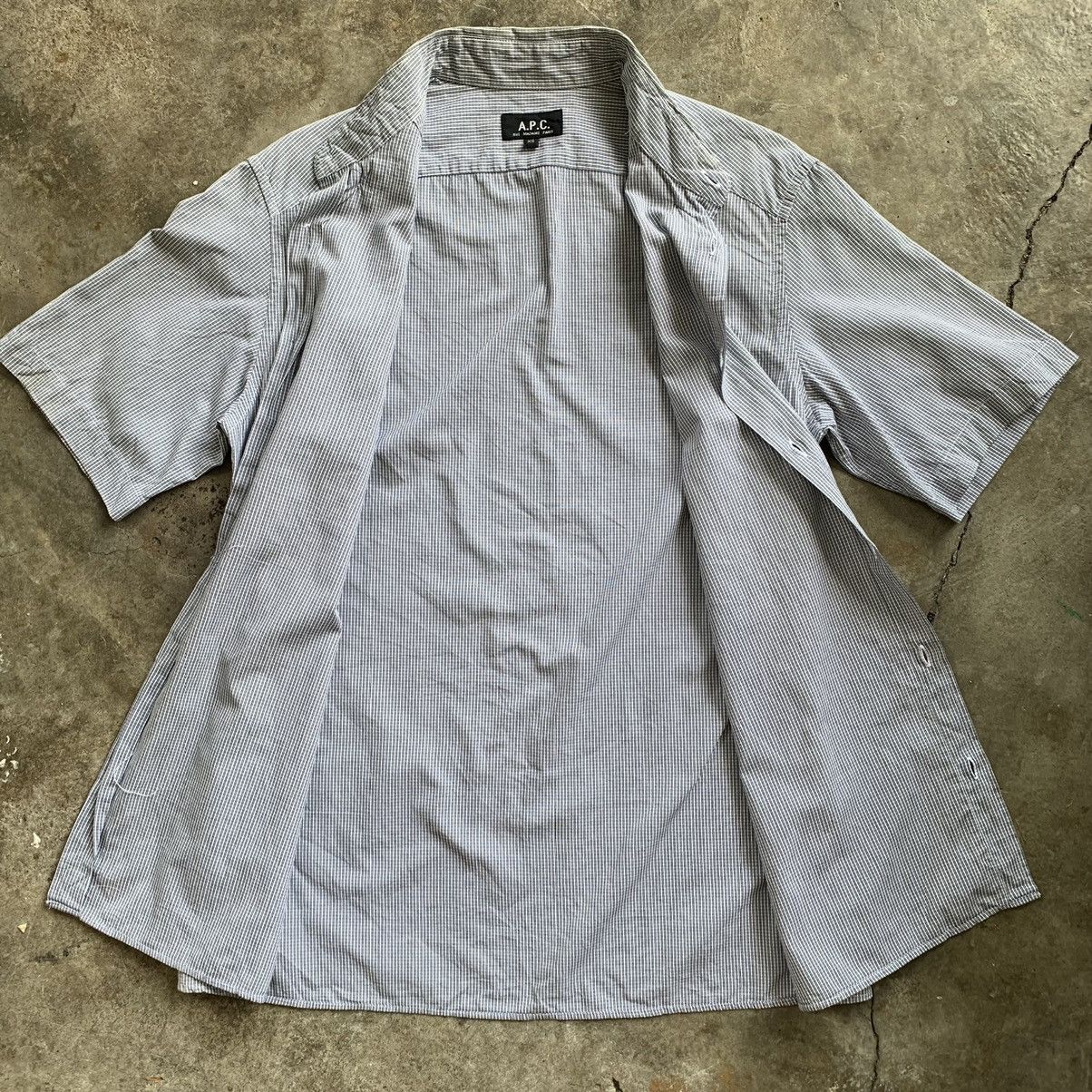 A.P.C. A.P.C rue madame paris button up polo shirt Size US XS / EU 42 / 0 - 10 Thumbnail