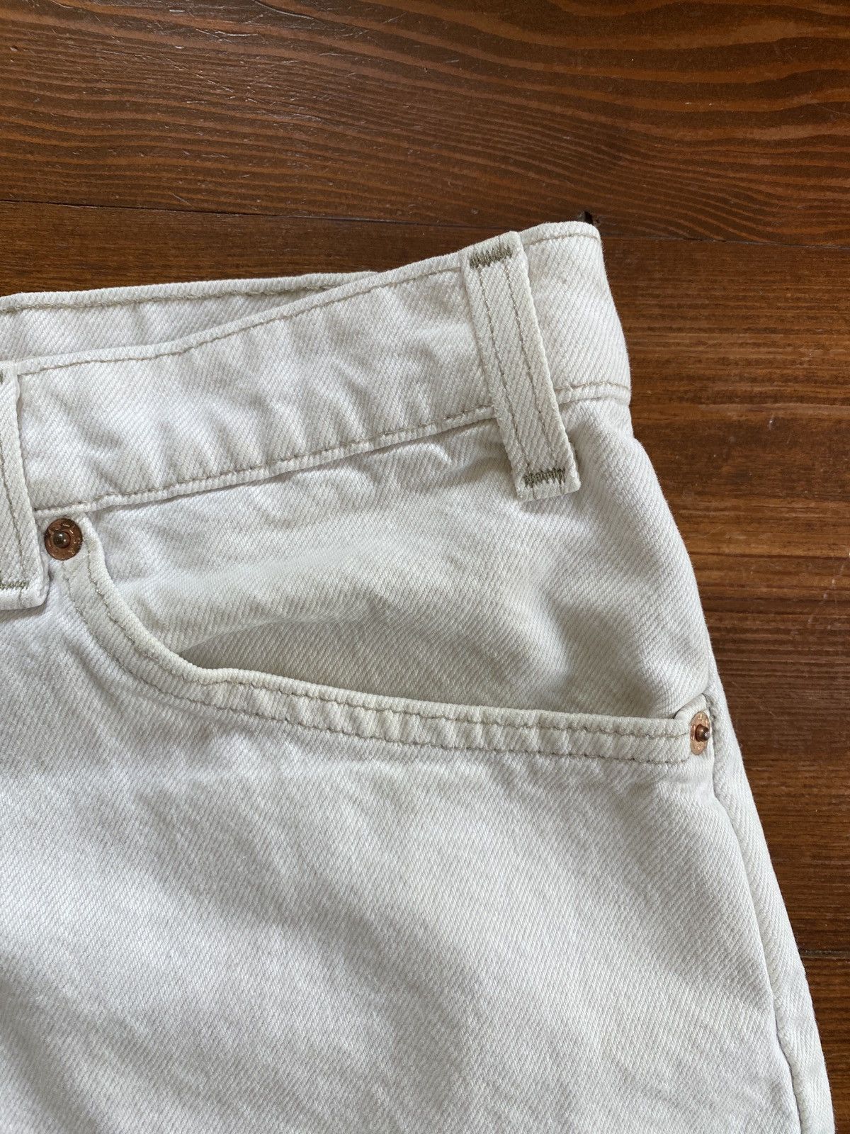 Levi's × Vintage Vintage ‘95 Levi’s 550 Orange Tab White Relaxed Jean Shorts Size US 37 - 17 Thumbnail