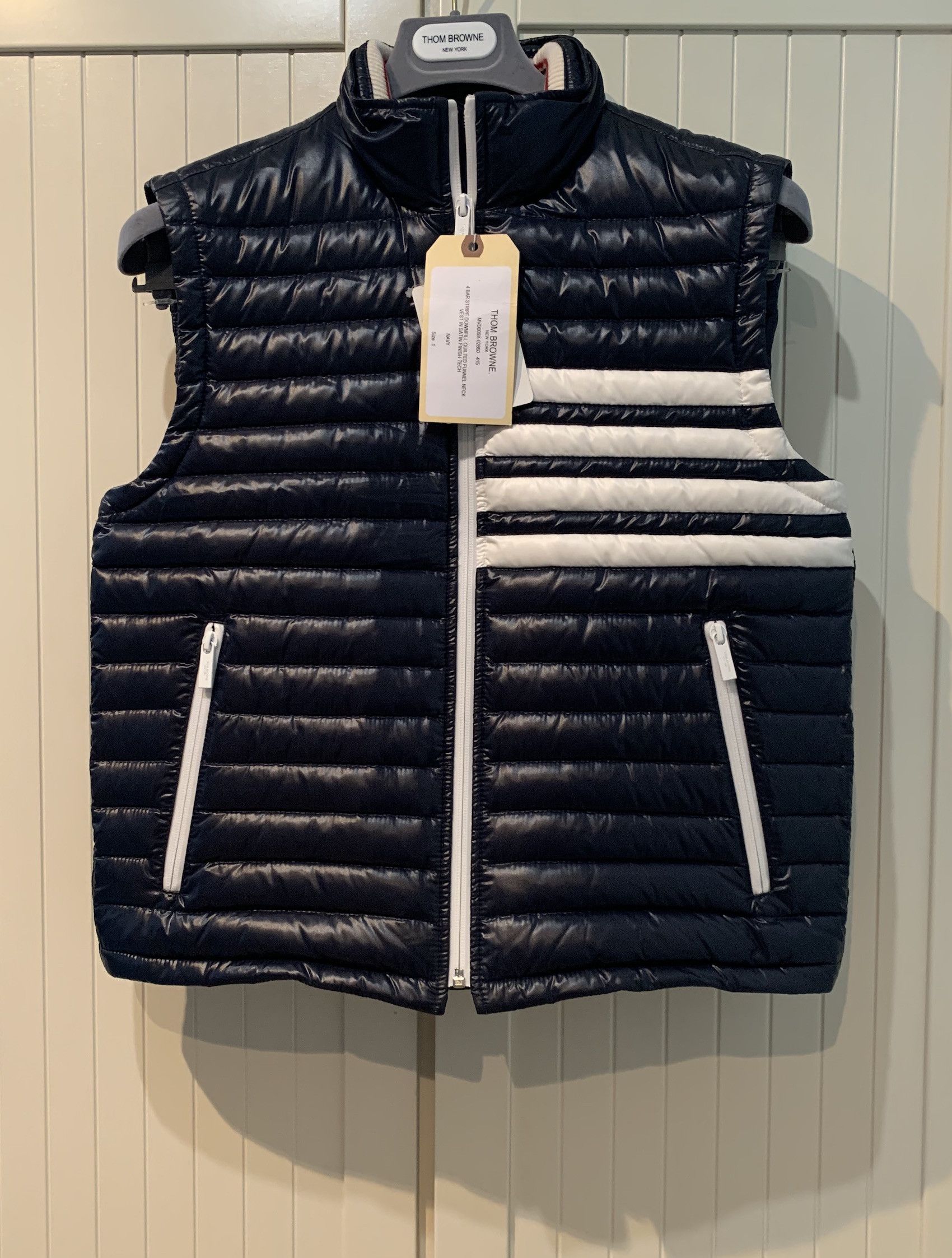 Image of Thom Browne Fw'18 Down Vest Jacket In Navy in Navy White, Men's (Size Small)