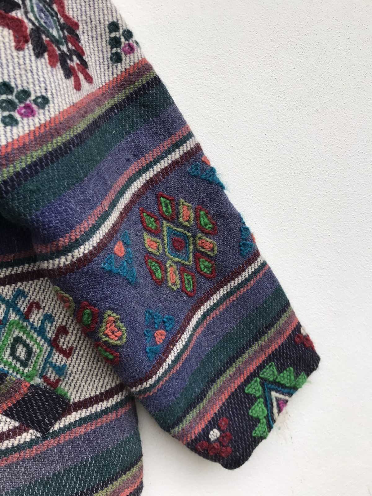 Art Comes First × Japanese Brand Customs Made Navajo Aztec Native Art Tweed Jacket Size US M / EU 48-50 / 2 - 9 Thumbnail