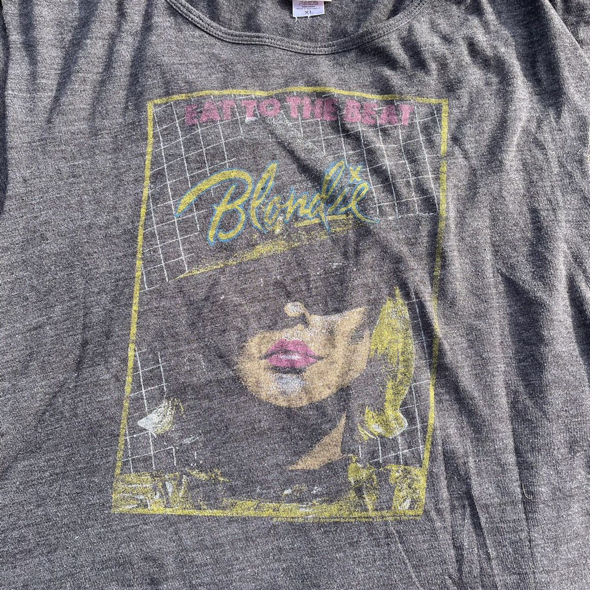 Vintage Vintage Y2K Sun Faded Blondie Graphic Tee Grunge Baggy M Size US M / EU 48-50 / 2 - 4 Thumbnail
