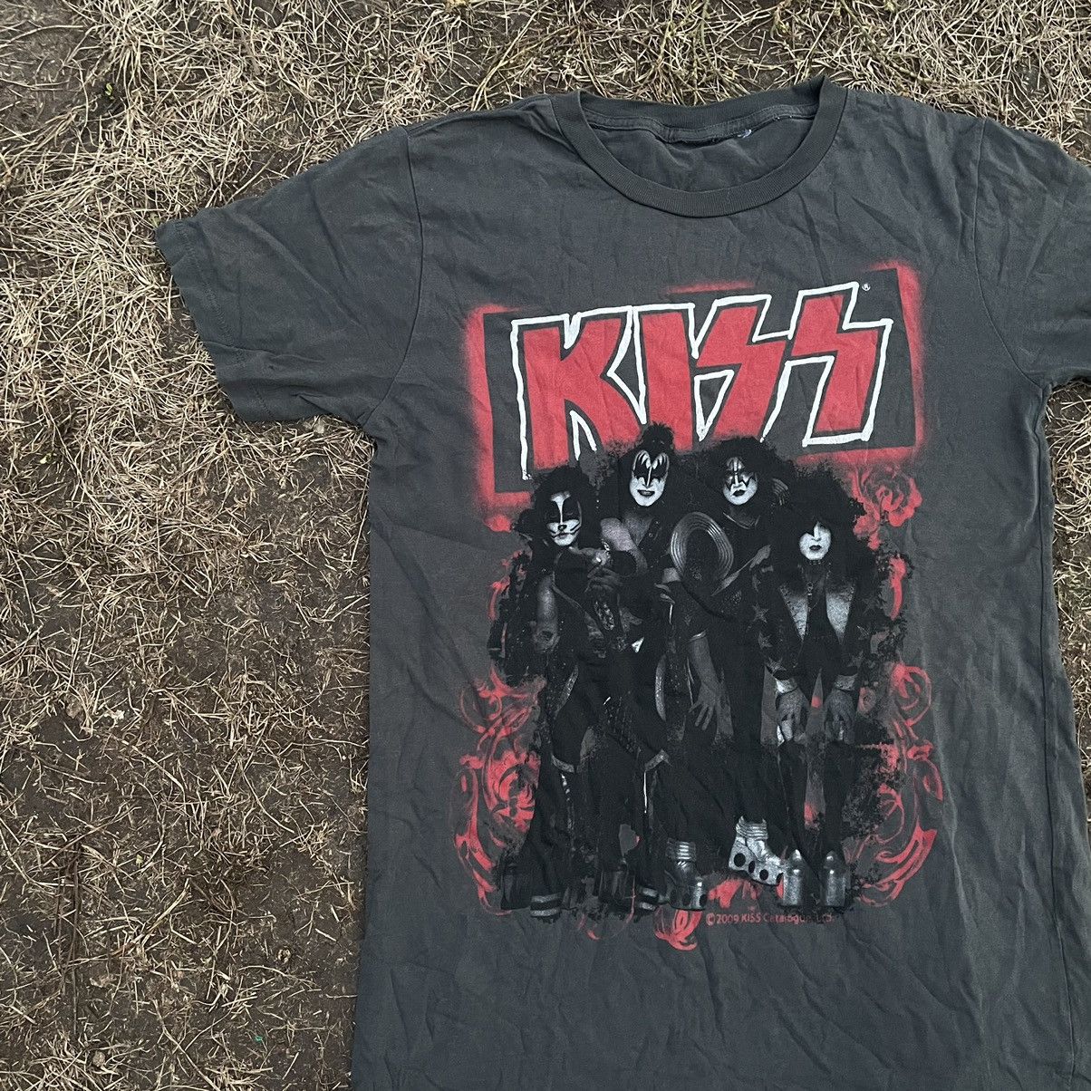 Vintage Vintage Y2K Kiss Band Tee Graphic Faded Punk Rock Slim M Size US M / EU 48-50 / 2 - 3 Thumbnail