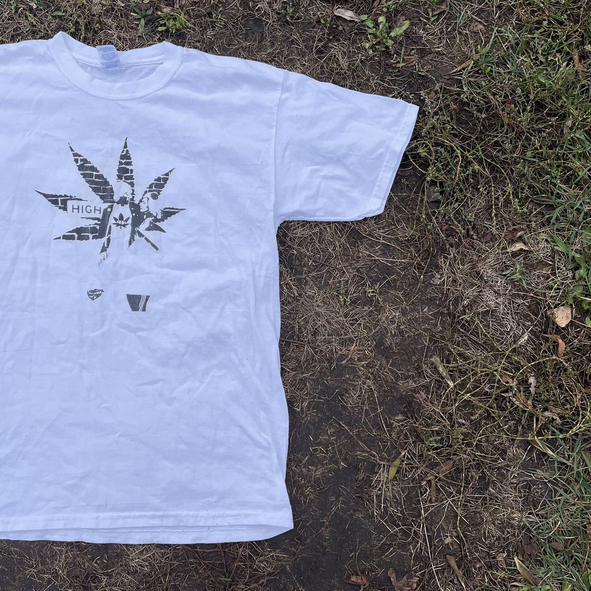 Vintage Vintage 90s Tee y2k Weed Rasta Drugs Smoke Dope L Size US L / EU 52-54 / 3 - 2 Thumbnail