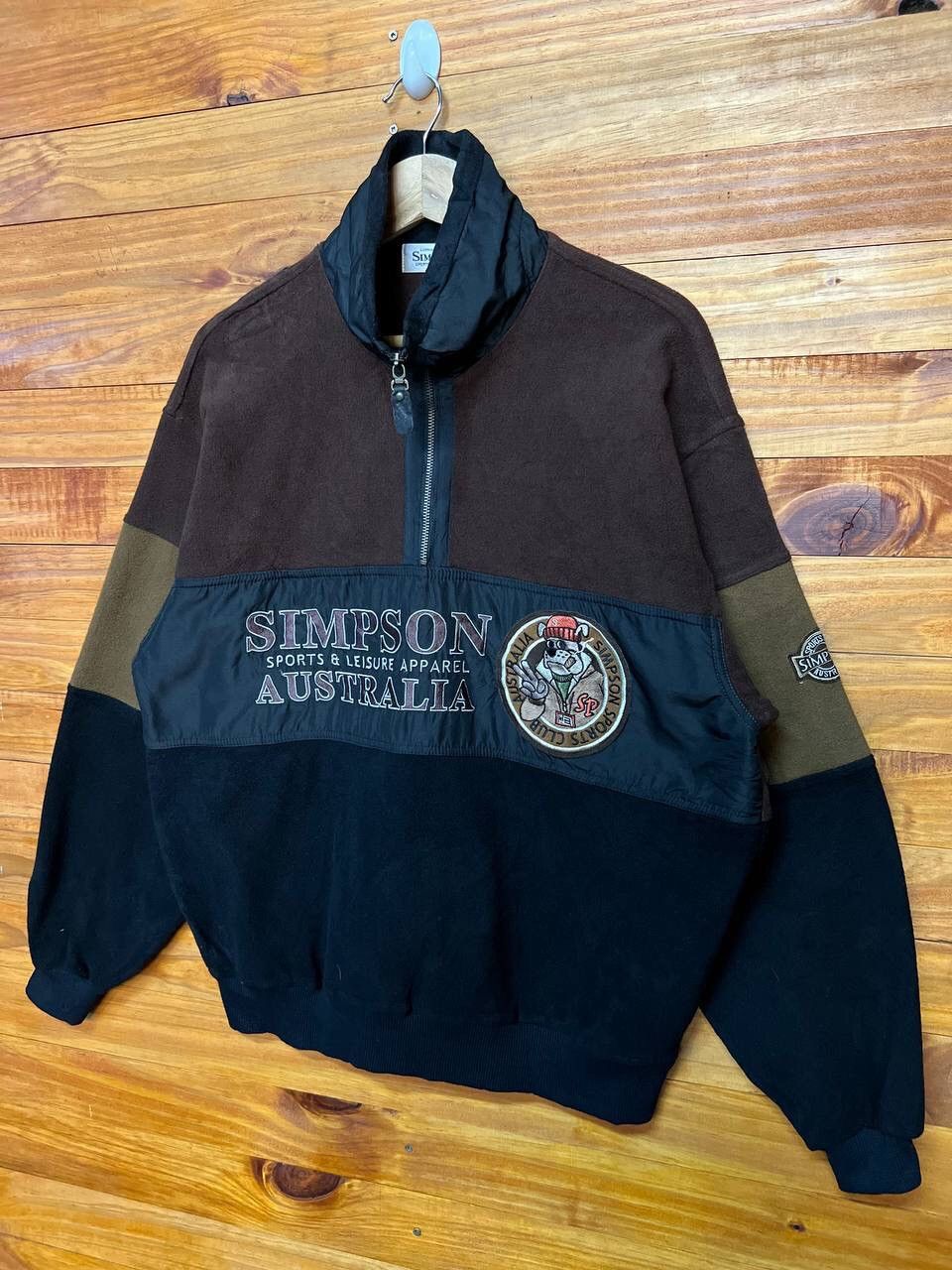 Man Made In Australia VINTAGE SIMPSON SPORT CLUB AUSTRALIA SWEATSHIRT Size US M / EU 48-50 / 2 - 3 Thumbnail