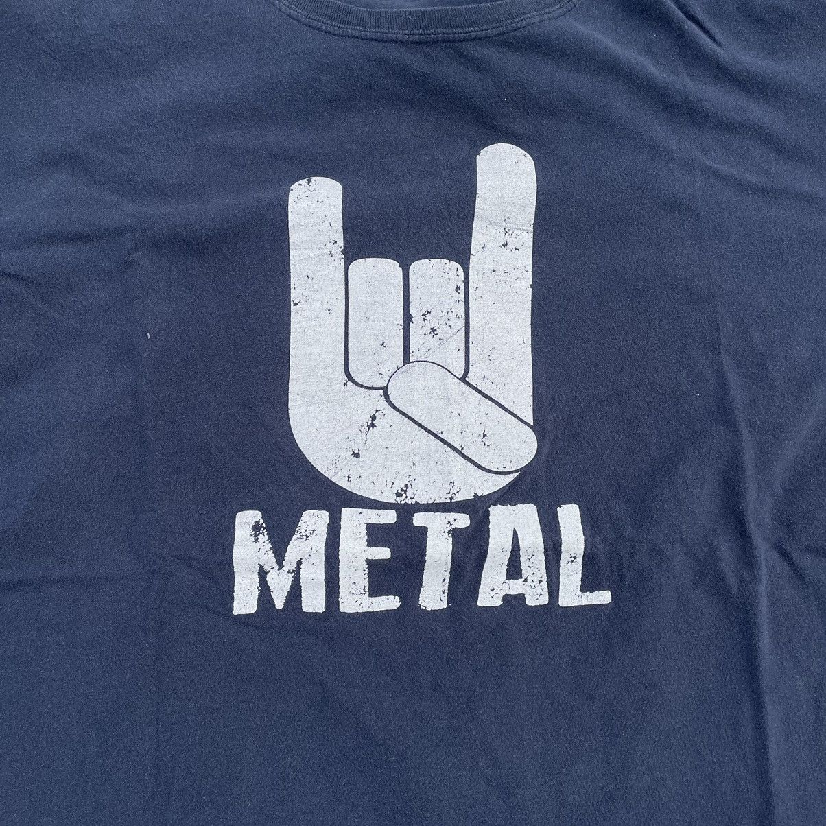 Vintage Vintage Y2K Metal Fingers Graphic Tee Streetwear Slim Boxy L Size US L / EU 52-54 / 3 - 4 Thumbnail
