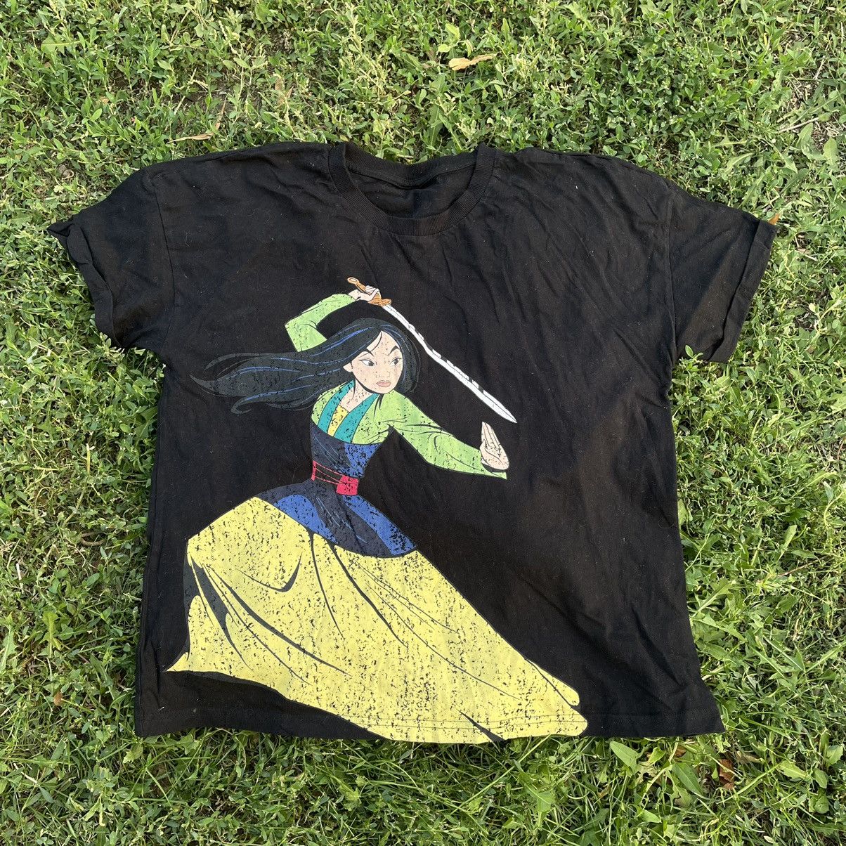 Vintage Vintage Y2K Disney Mulan Graphic Tee Sun Faded Skate Baggy M Size US M / EU 48-50 / 2 - 1 Thumbnail