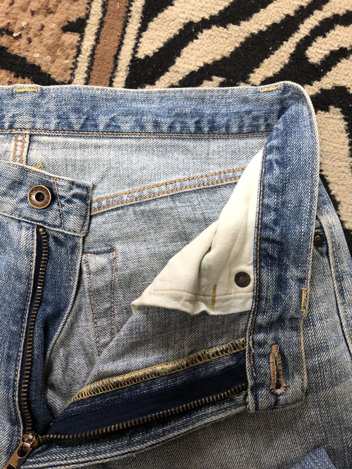 Edwin × Vintage VINTAGE SELVEDGE EDWIN 505z BLUE WASH DISTRESSED DENIM Size US 32 / EU 48 - 6 Thumbnail