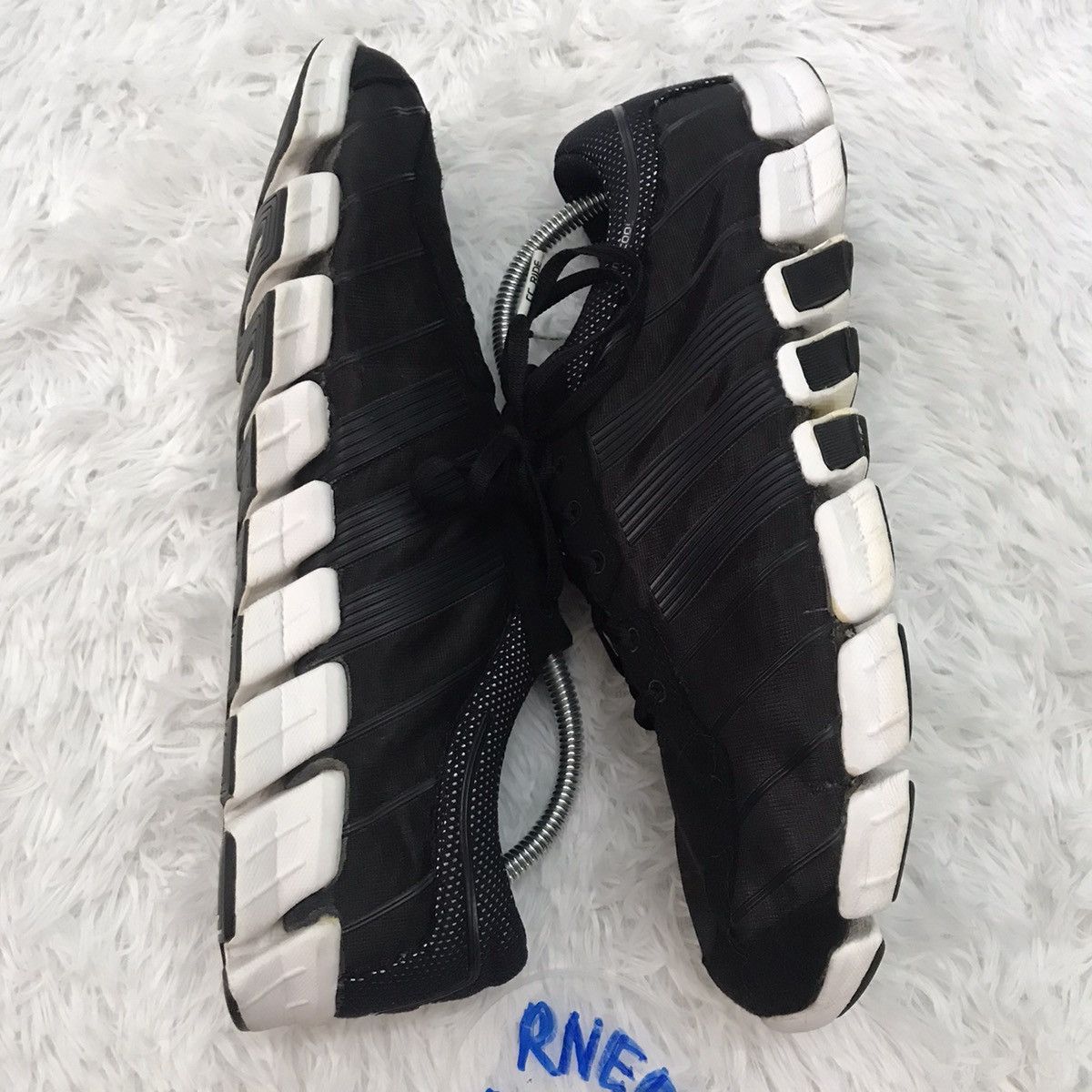 Adidas Adidas CC Ride Size US 9.5 / EU 42-43 - 13 Thumbnail