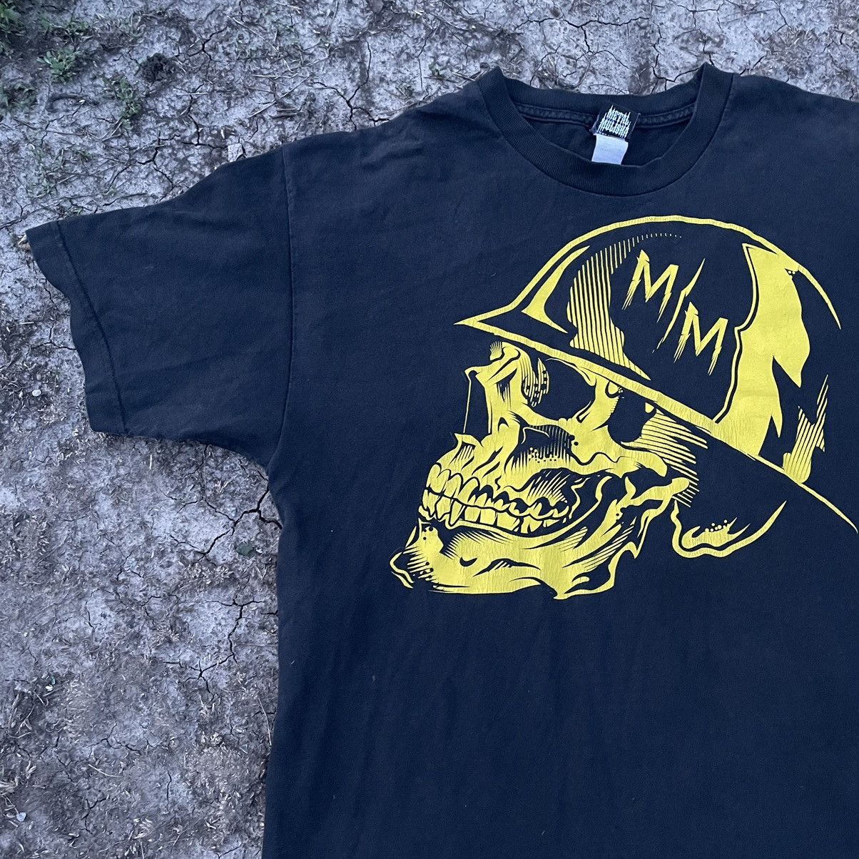 Vintage Vintage Y2K Skull Graphic Tee Streetwear Punk Dark Vibe L Size US L / EU 52-54 / 3 - 3 Thumbnail