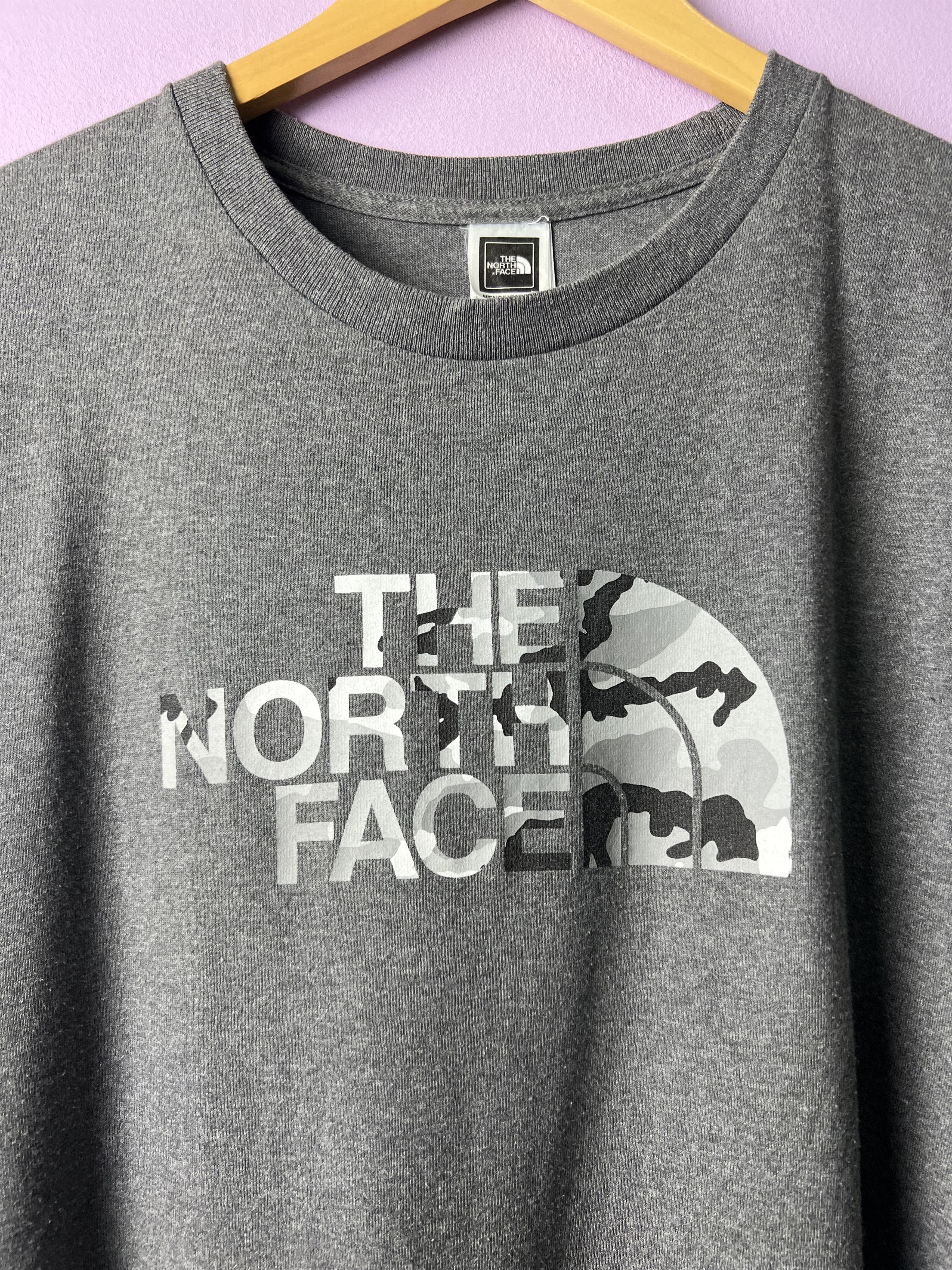 The North Face 🔥Vintage TNF Camouflage Logo Tees Size US M / EU 48-50 / 2 - 6 Thumbnail