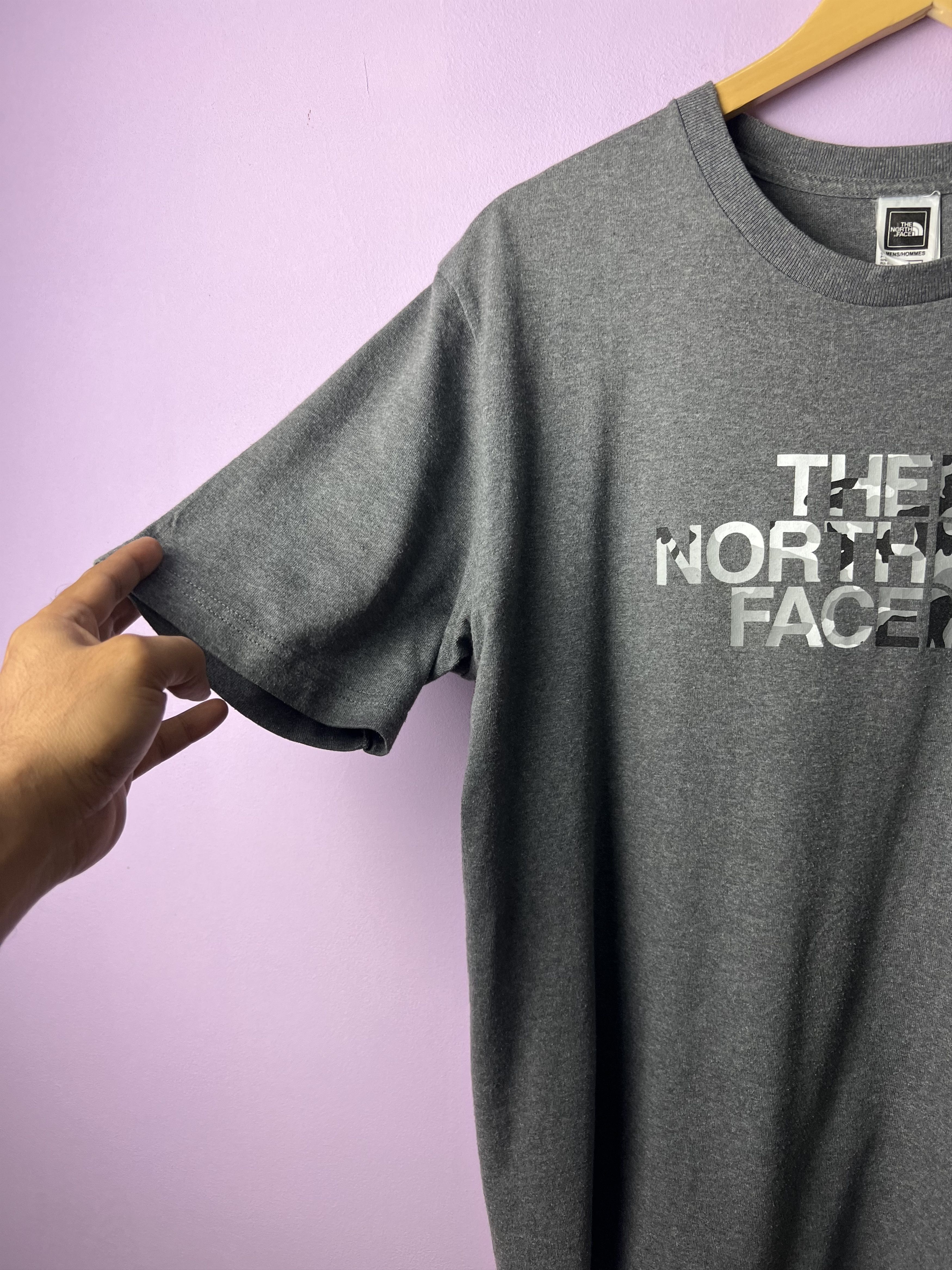 The North Face 🔥Vintage TNF Camouflage Logo Tees Size US M / EU 48-50 / 2 - 7 Thumbnail