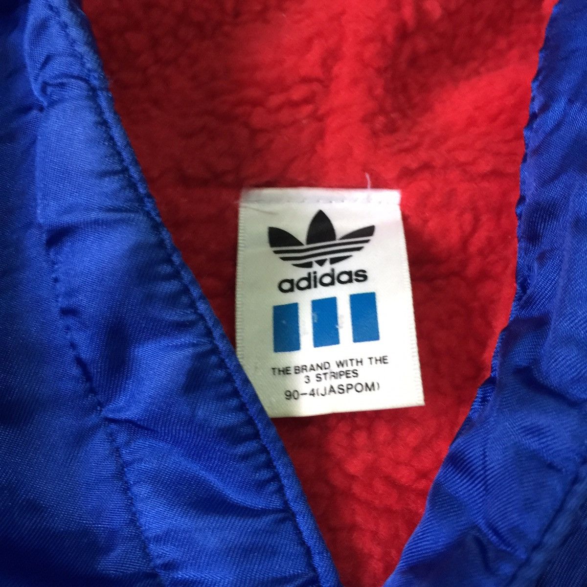 Adidas Adidas big logo jacket from Japan Size US M / EU 48-50 / 2 - 10 Thumbnail