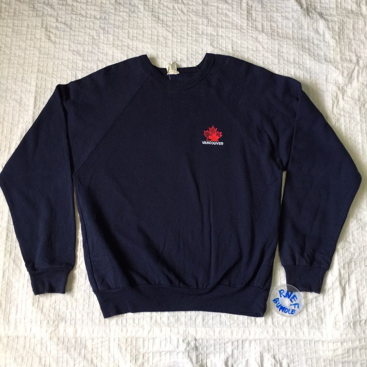 Vintage Vancouver small embroidered sweatshirt made in Canada Size US L / EU 52-54 / 3 - 10 Thumbnail