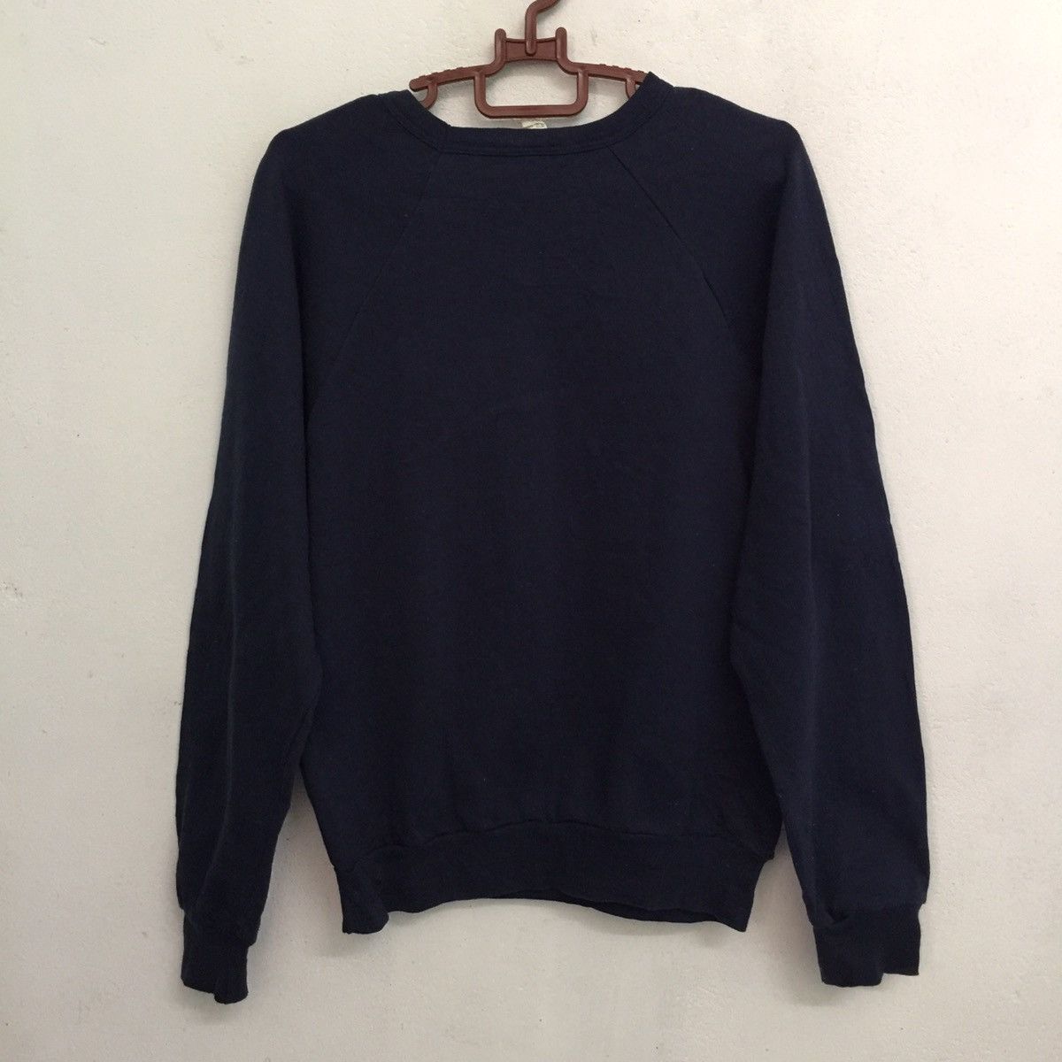 Vintage Vancouver small embroidered sweatshirt made in Canada Size US L / EU 52-54 / 3 - 5 Thumbnail