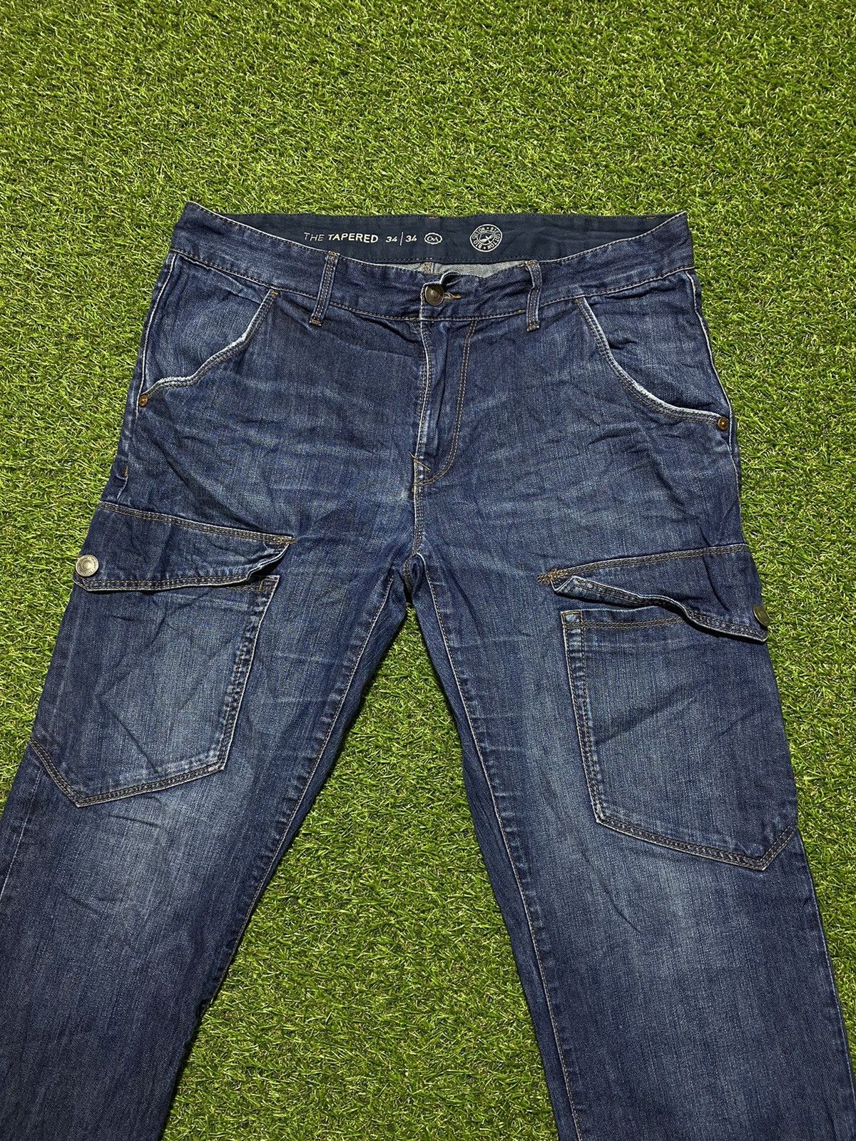 Japanese Brand Vintage Y2k Cargo jeans denim streetwear Japanese size 34 Size US 34 / EU 50 - 1 Thumbnail