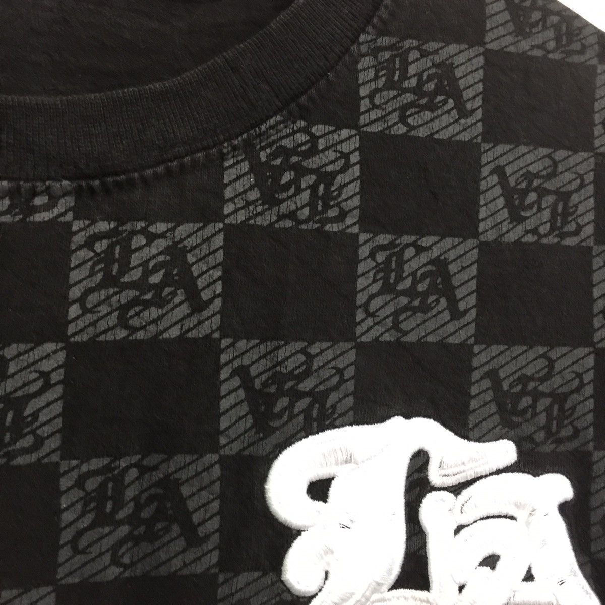 Japanese Brand LA full monogram sweatshirt Size US M / EU 48-50 / 2 - 7 Thumbnail