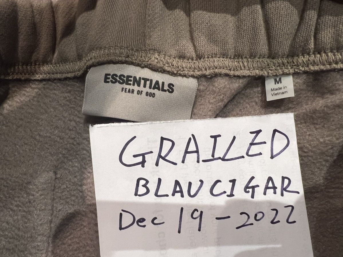 Essentials × Fear of God Fear of God Essentials Taupe sweatpants Medium Size US 32 / EU 48 - 4 Thumbnail