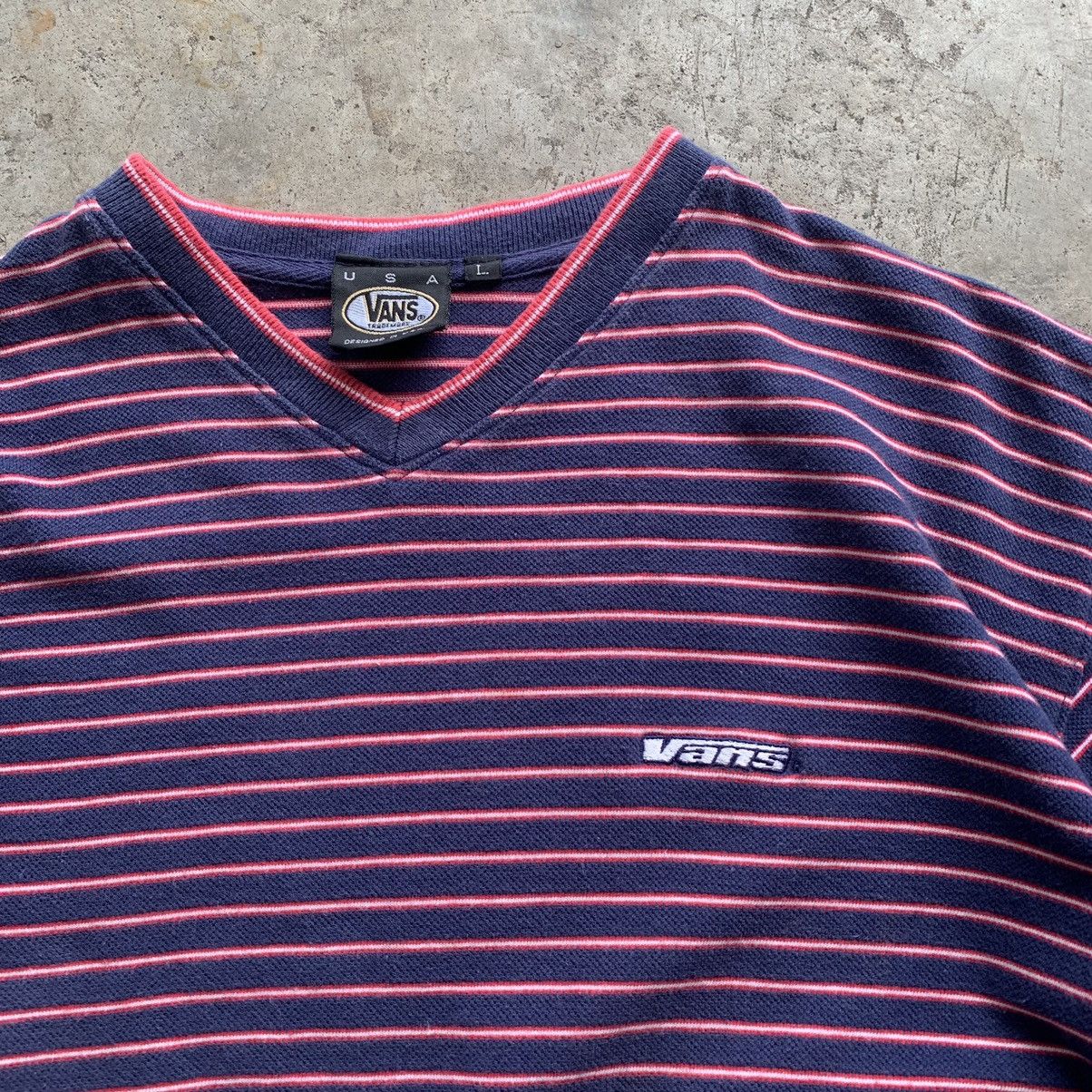 Vans Vans vintage 90s collar v tshirt tee Size US L / EU 52-54 / 3 - 14 Thumbnail