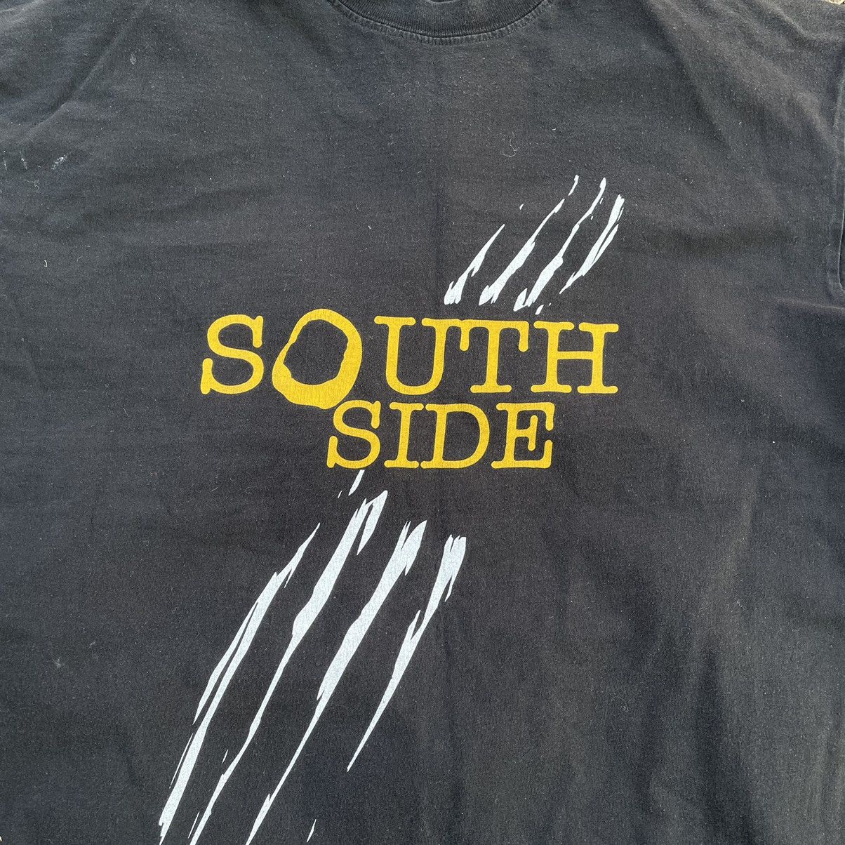 Vintage Vintage Y2K South Side Graphic Tee Streetwear Skate Faded L Size US L / EU 52-54 / 3 - 4 Thumbnail