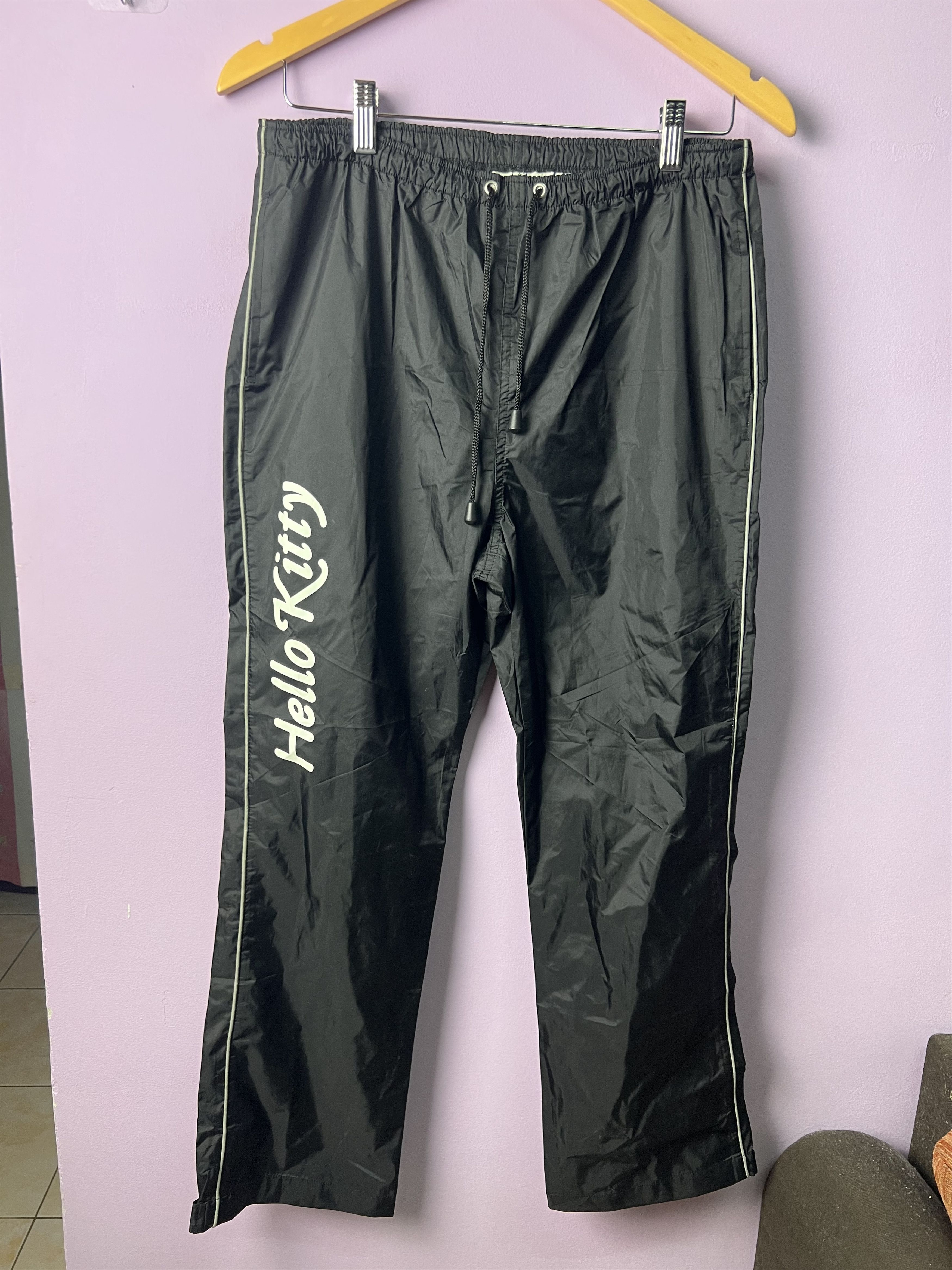 Cartoon Network 🔥Rare Hello Kitty Track Sweat Pants Size US 33 - 1 Thumbnail