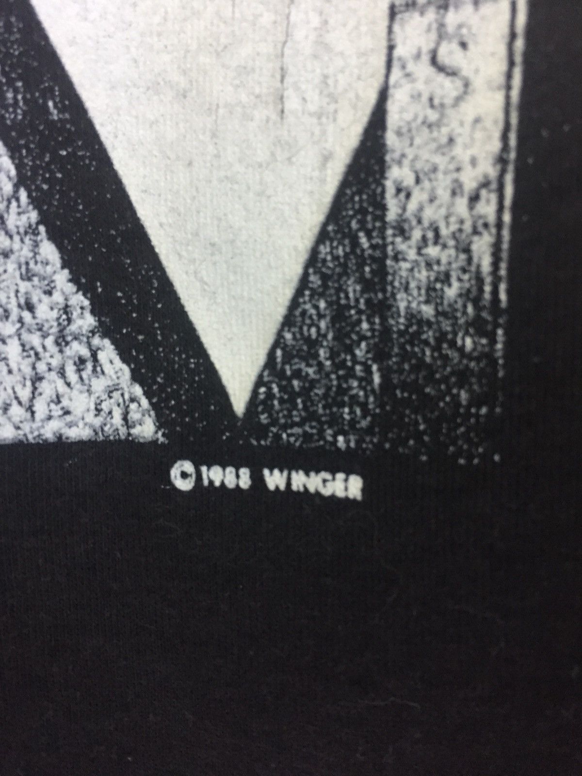 Band Tees Vintage 80s Winger Tshirt Size US L / EU 52-54 / 3 - 6 Thumbnail