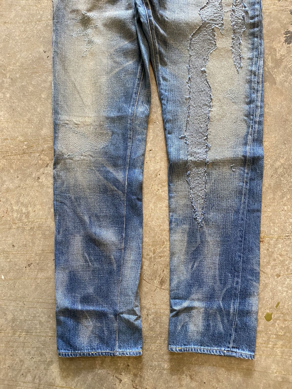 Swagger Repaired distressed wash denim Size US 33 - 4 Thumbnail