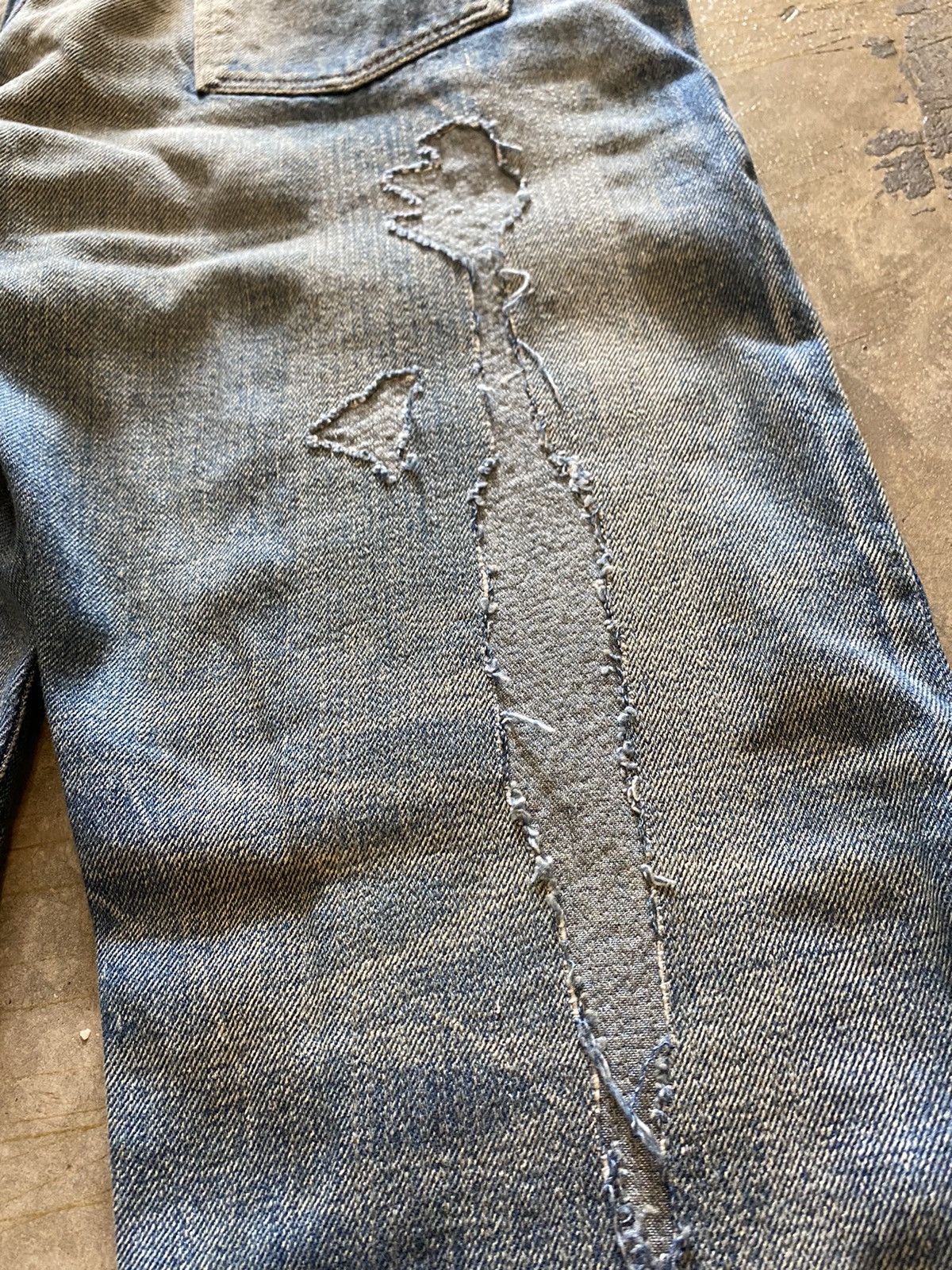 Swagger Repaired distressed wash denim Size US 33 - 10 Thumbnail