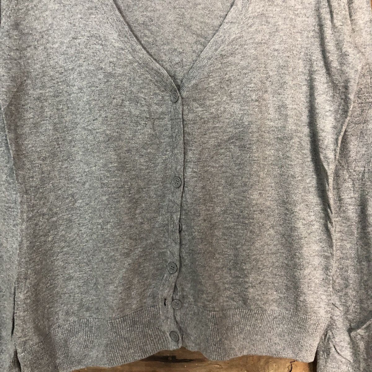 Forever 21 Forever 21 japan Grey thin knitwear Cardigan #7231 Size S / US 4 / IT 40 - 5 Thumbnail