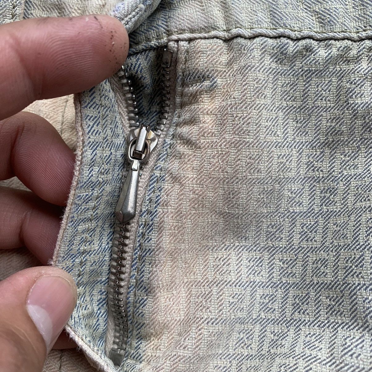 Fendi Fendi monogram denim jeans vintage Size 27" / US 4 / IT 40 - 22 Thumbnail