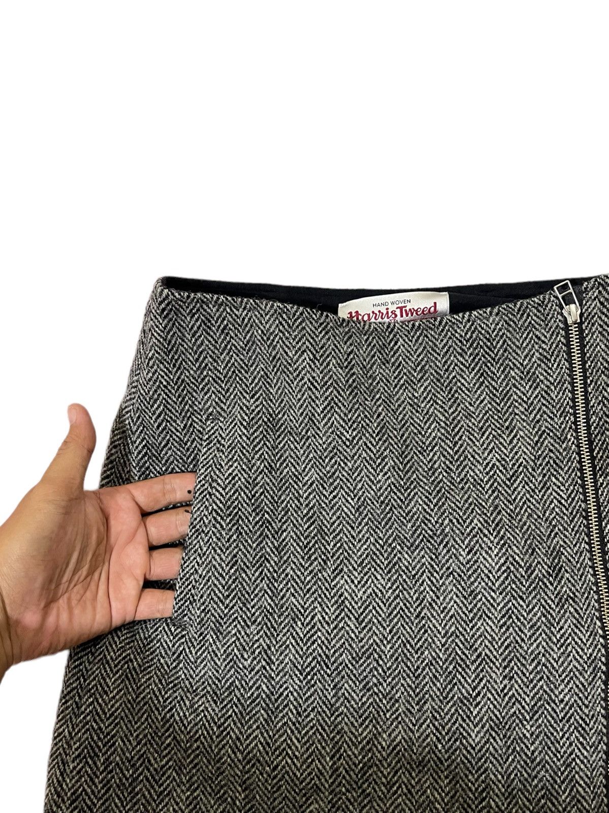 Harris Tweed Harris Tweed wool skirt Size 25" / US 0 / IT 36 - 7 Thumbnail