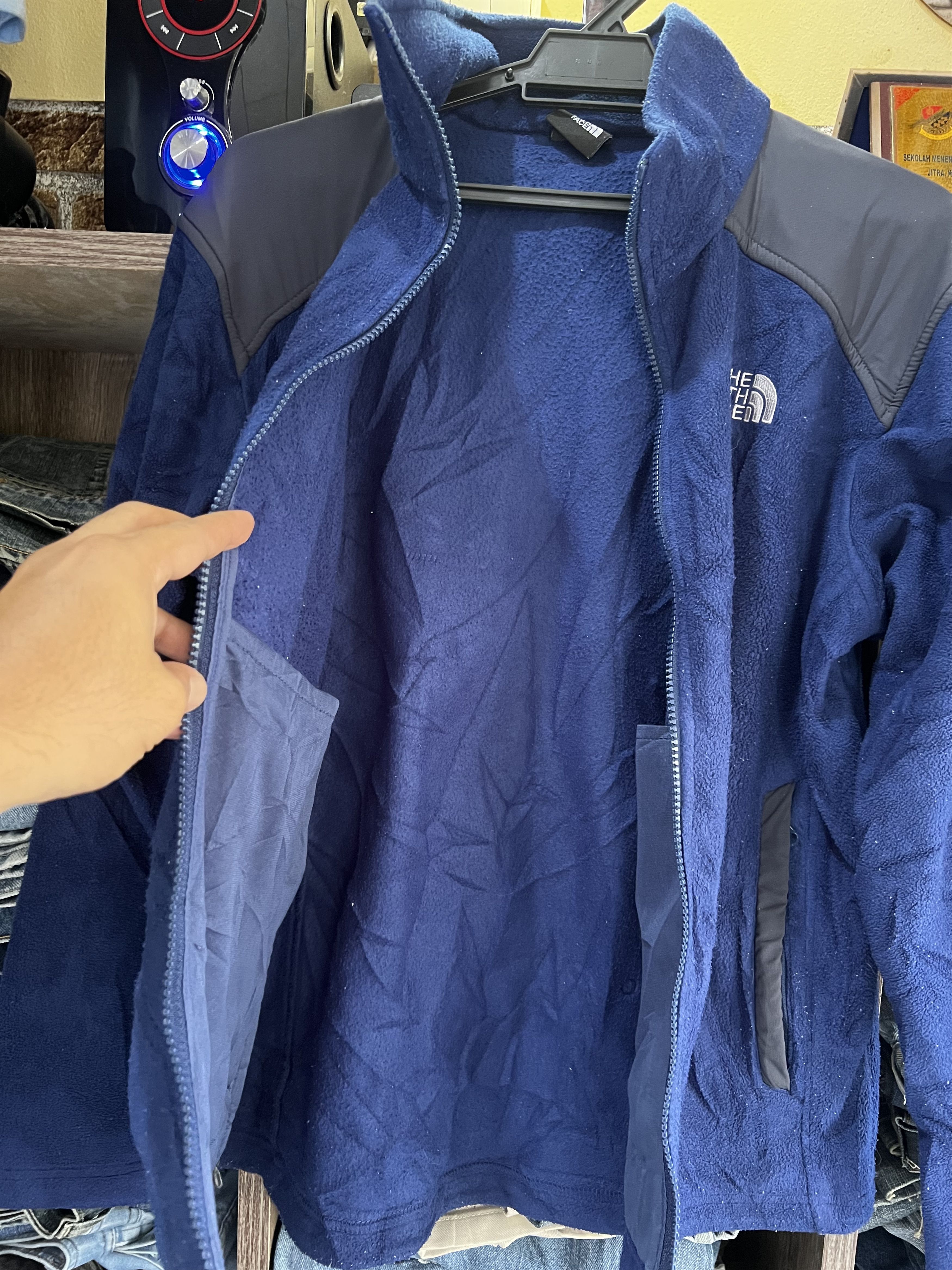 The North Face 🔥Shoulder Patch The North Face Zipper Fleece Jackets Size US M / EU 48-50 / 2 - 10 Thumbnail