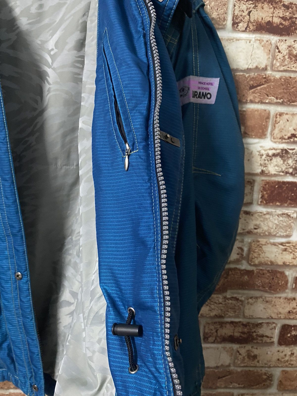 Sports Specialties JEAN CLAUDE KILLY SKI JACKET NICE DESIGN Size US M / EU 48-50 / 2 - 16 Thumbnail