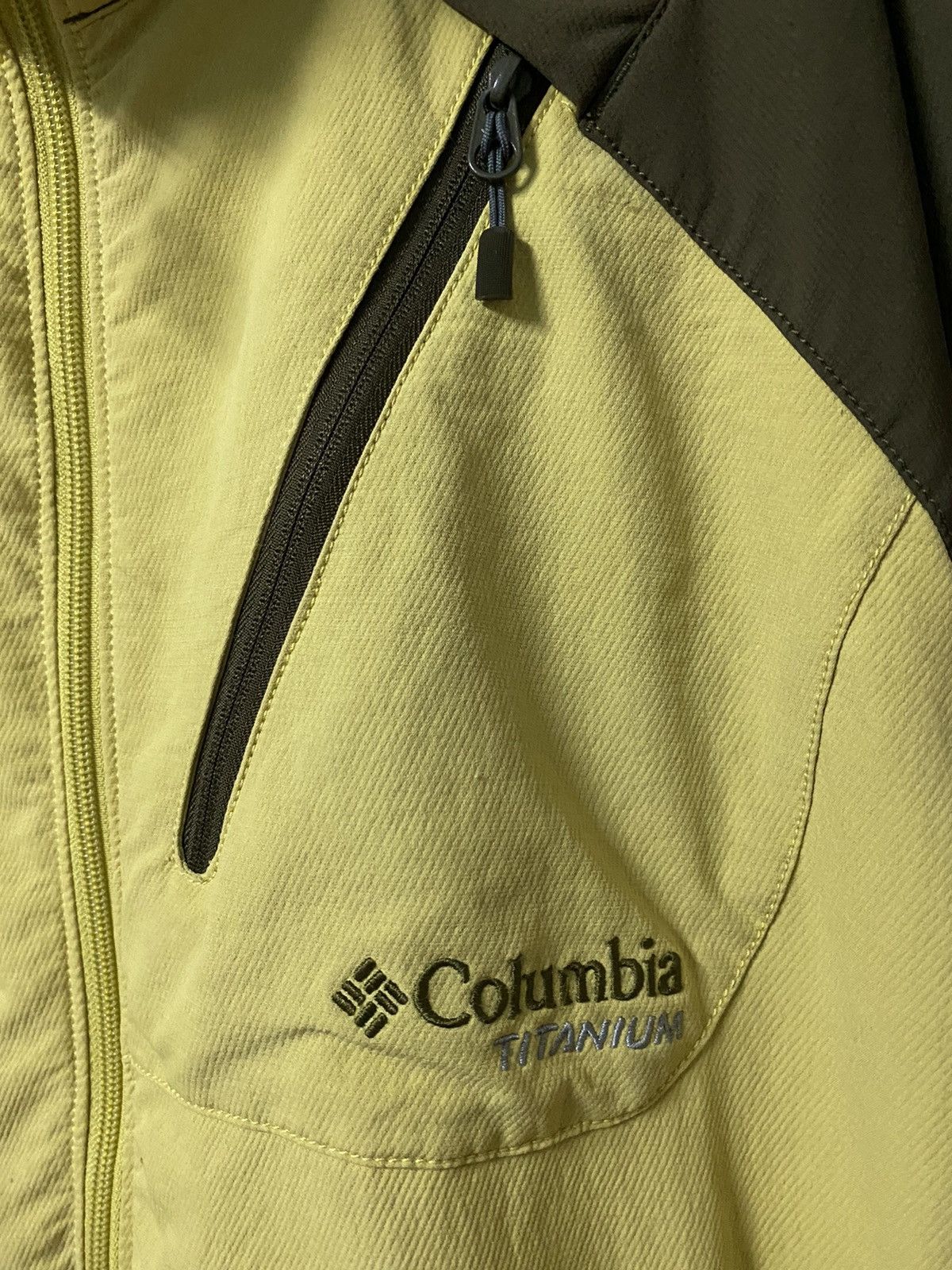 Columbia COLUMBIA TITANIUM SPORTWEAR ZIPPER JACKET Size US XL / EU 56 / 4 - 3 Thumbnail