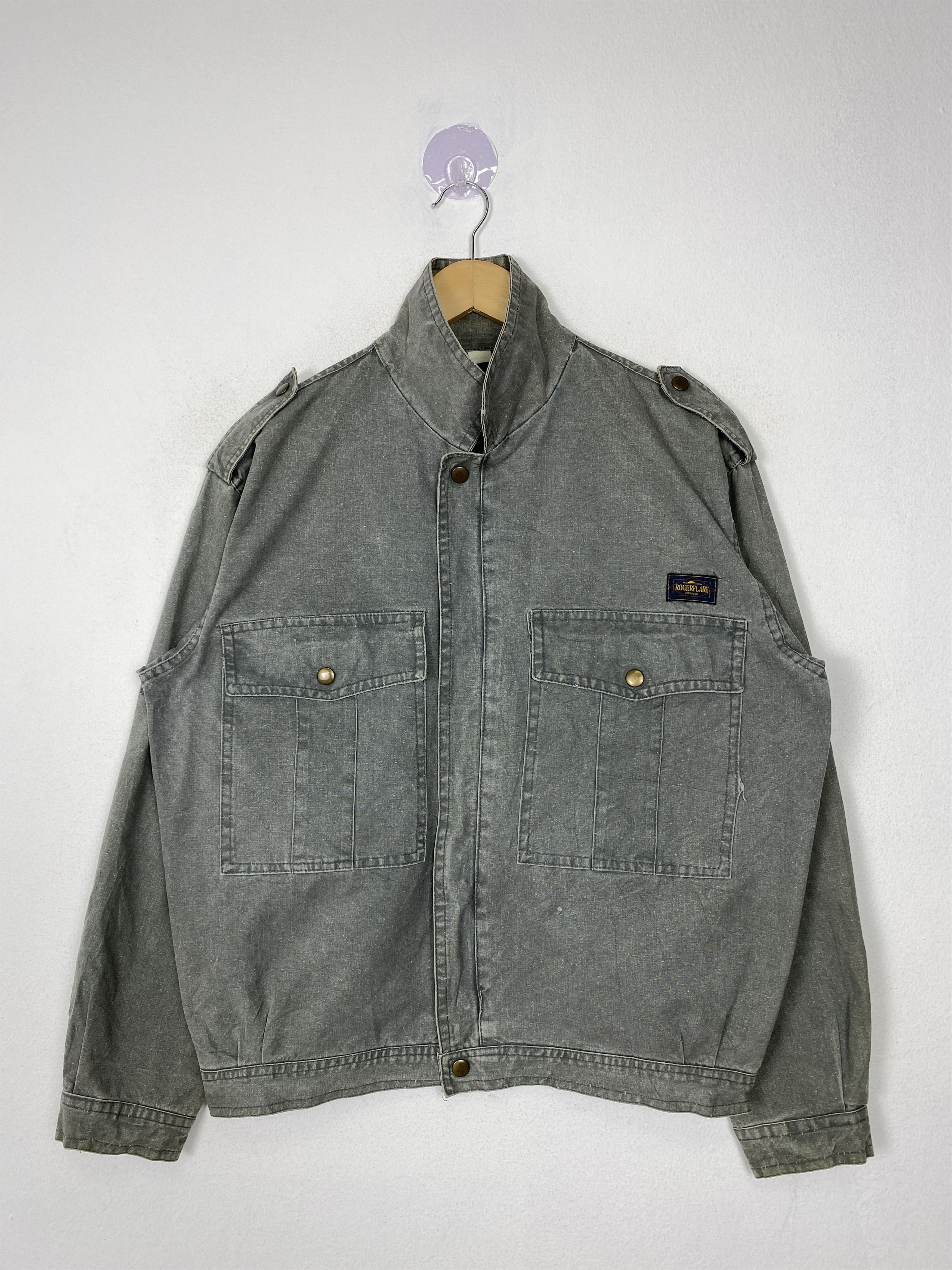 Japanese Brand Vintage Roger Flare Zip Up Denim Jacket J1546 Size US M / EU 48-50 / 2 - 1 Thumbnail